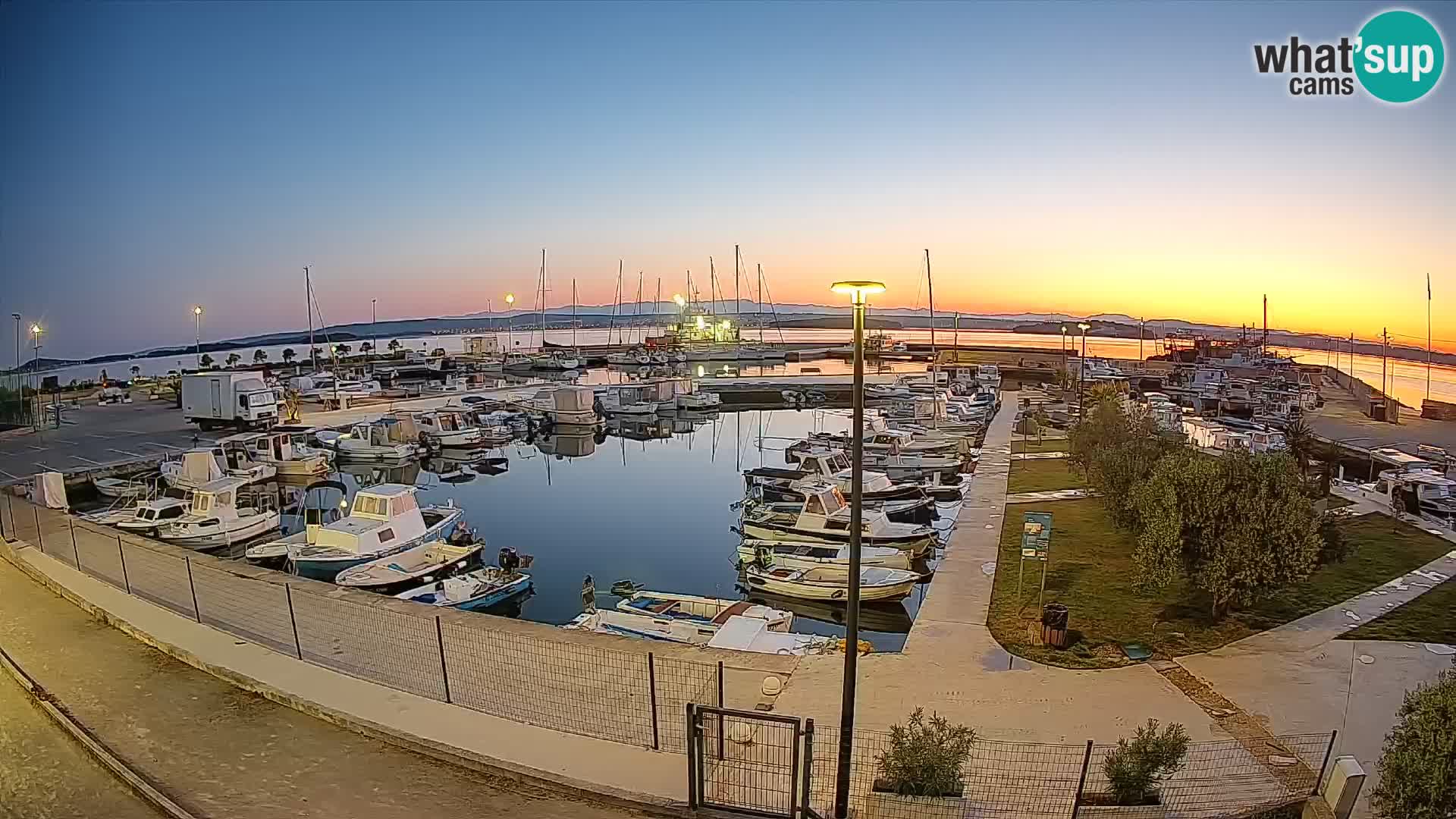 Spletna kamera Tkon – Marina