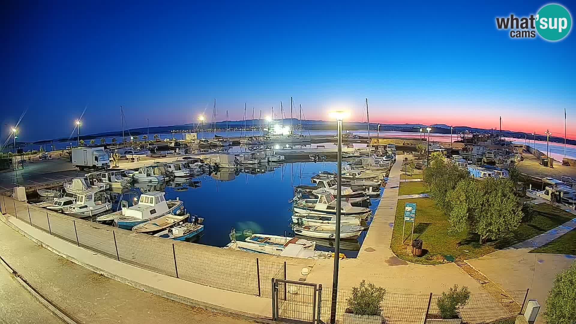 Spletna kamera Tkon – Marina