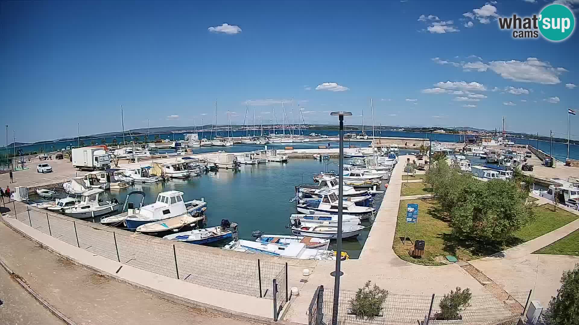 Spletna kamera Tkon – Marina