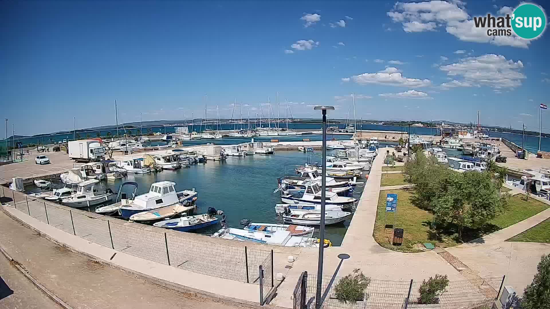 Spletna kamera Tkon – Marina