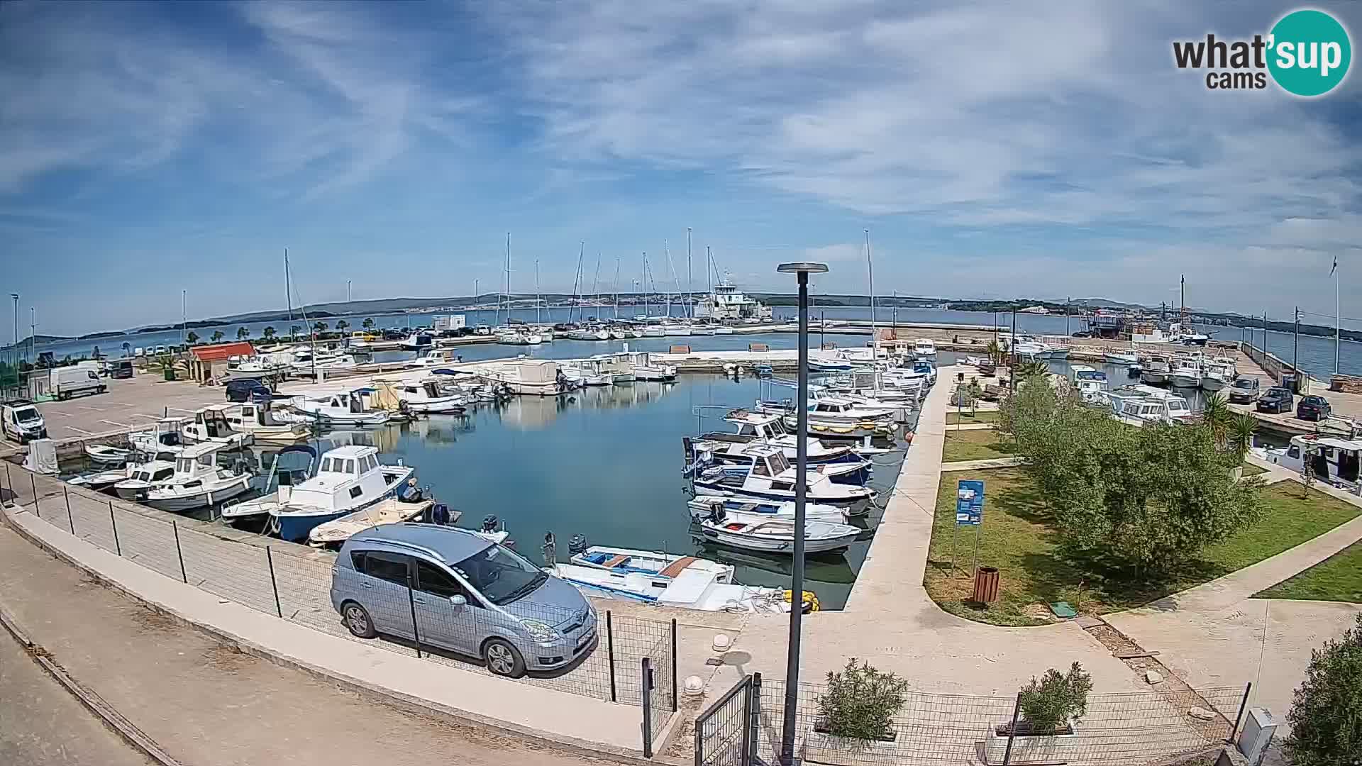 Spletna kamera Tkon – Marina