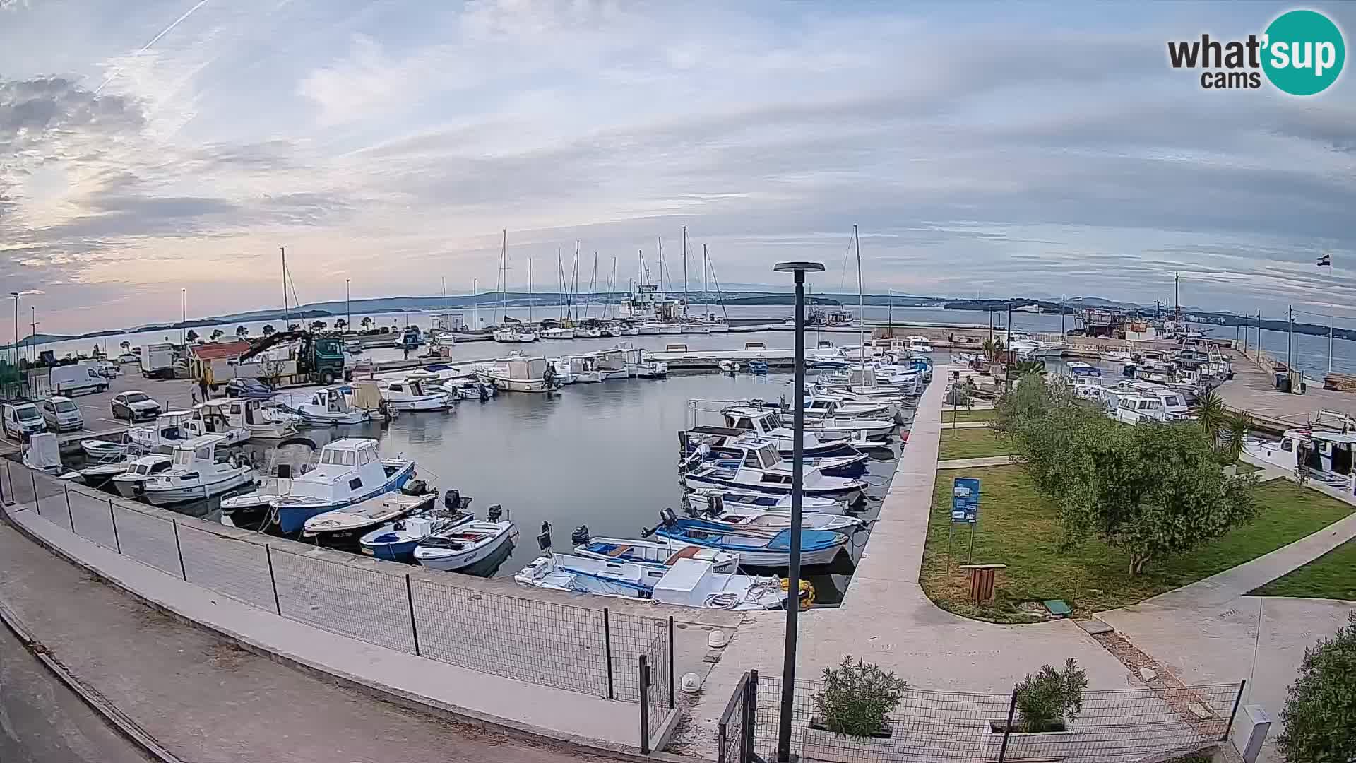 Spletna kamera Tkon – Marina