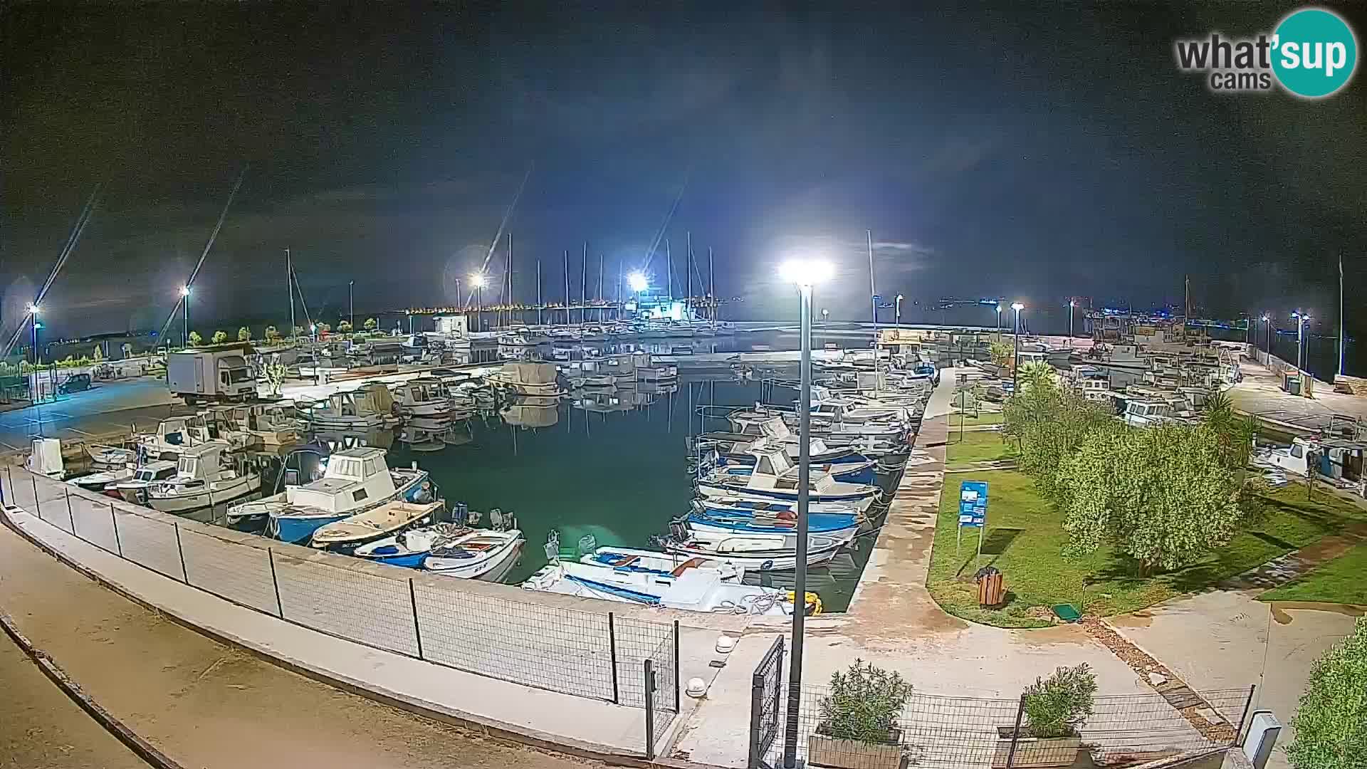 Spletna kamera Tkon – Marina