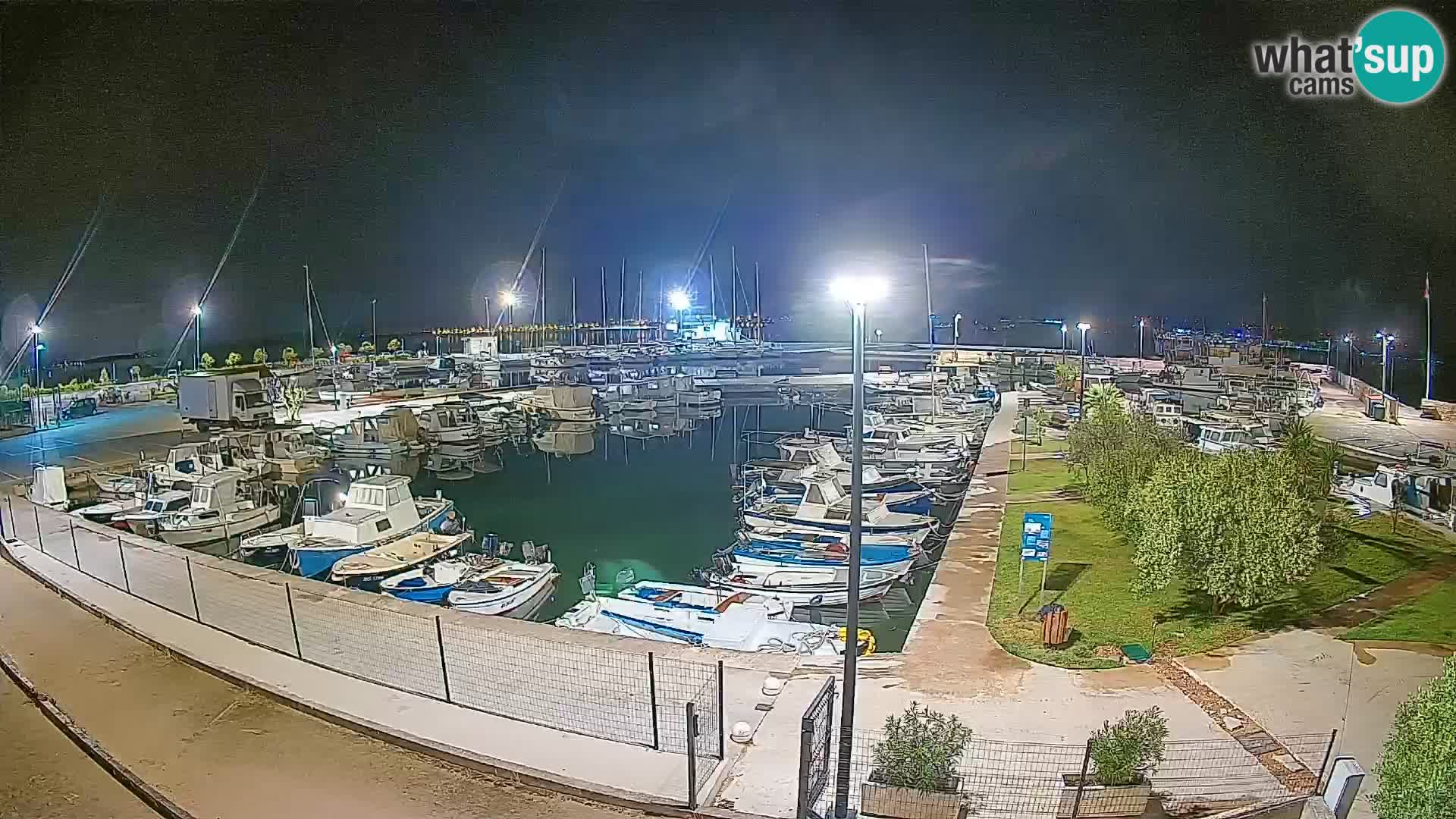 Spletna kamera Tkon – Marina