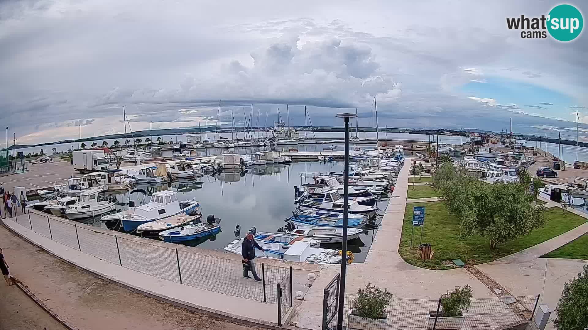 Spletna kamera Tkon – Marina