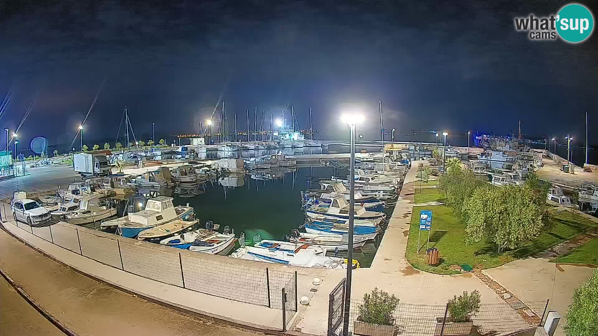 Spletna kamera Tkon – Marina