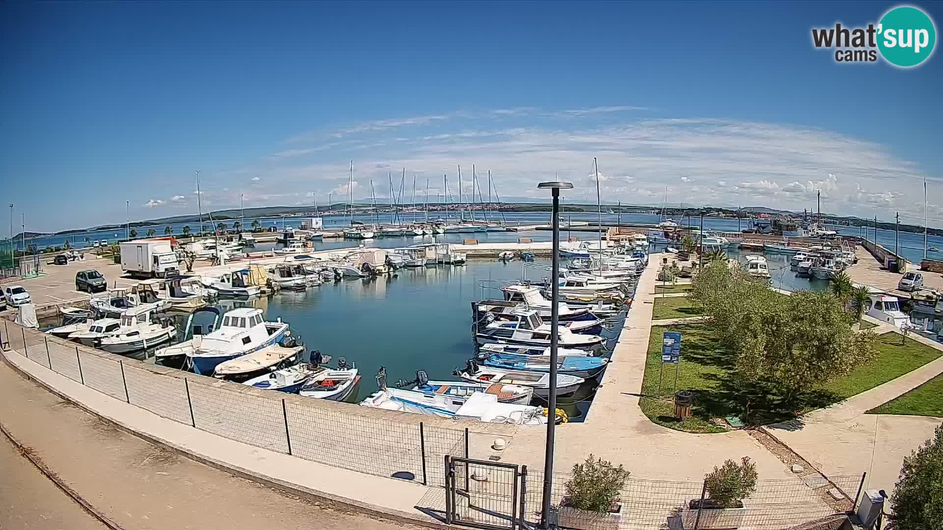 Spletna kamera Tkon – Marina
