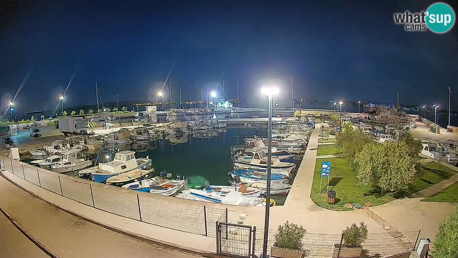 Spletna kamera Tkon – Marina