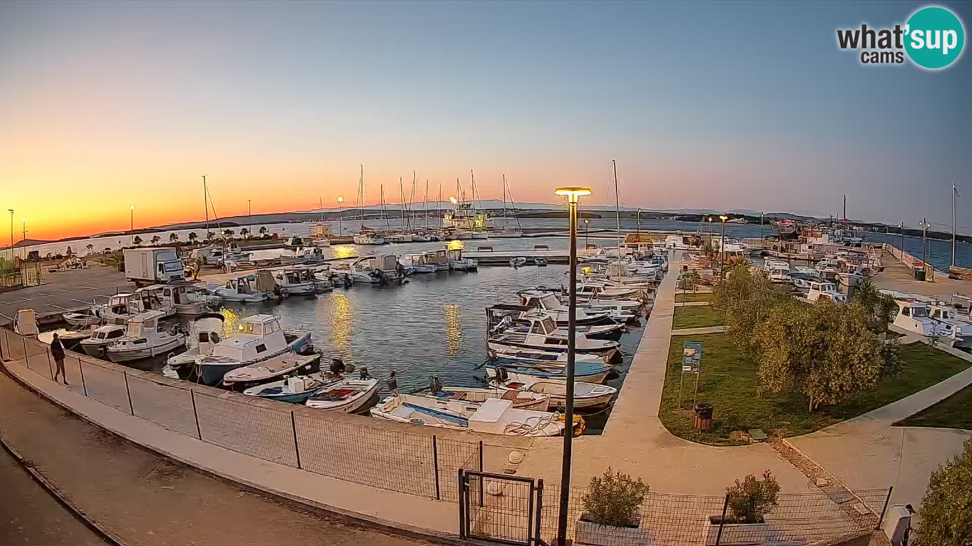 Spletna kamera Tkon – Marina