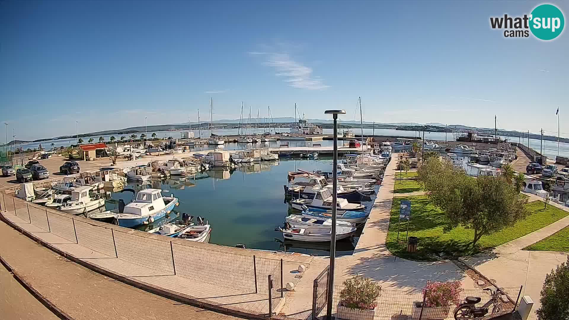 Spletna kamera Tkon – Marina