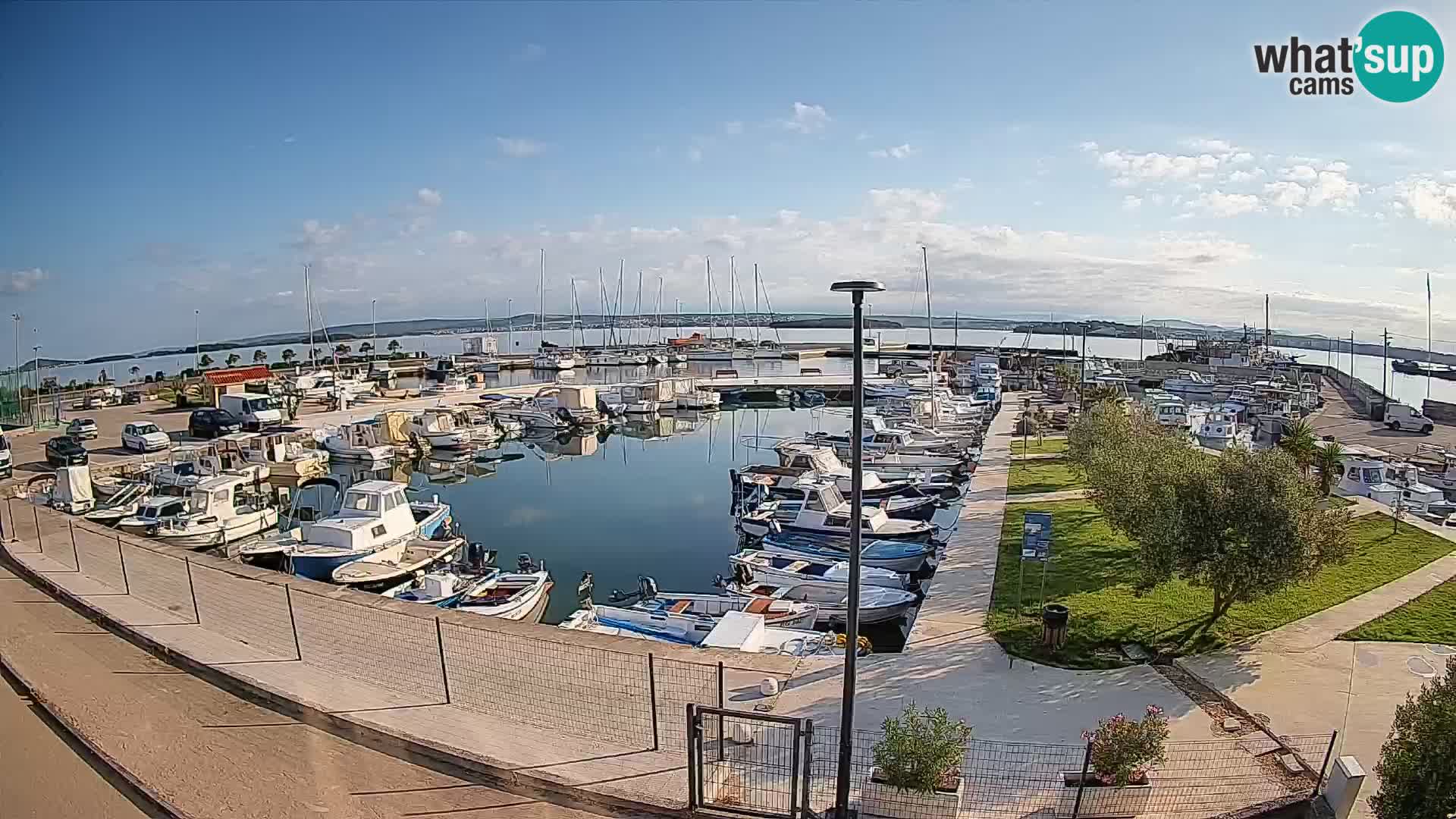 Spletna kamera Tkon – Marina