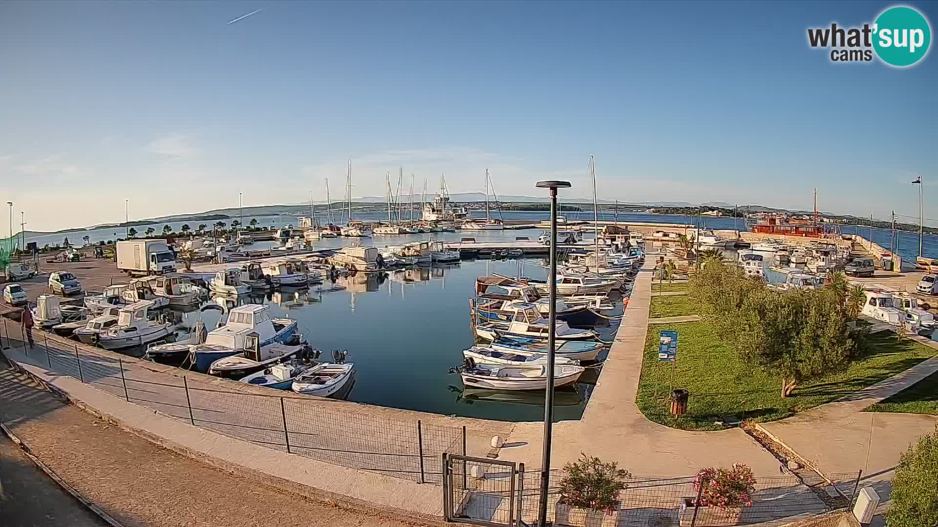 Spletna kamera Tkon – Marina