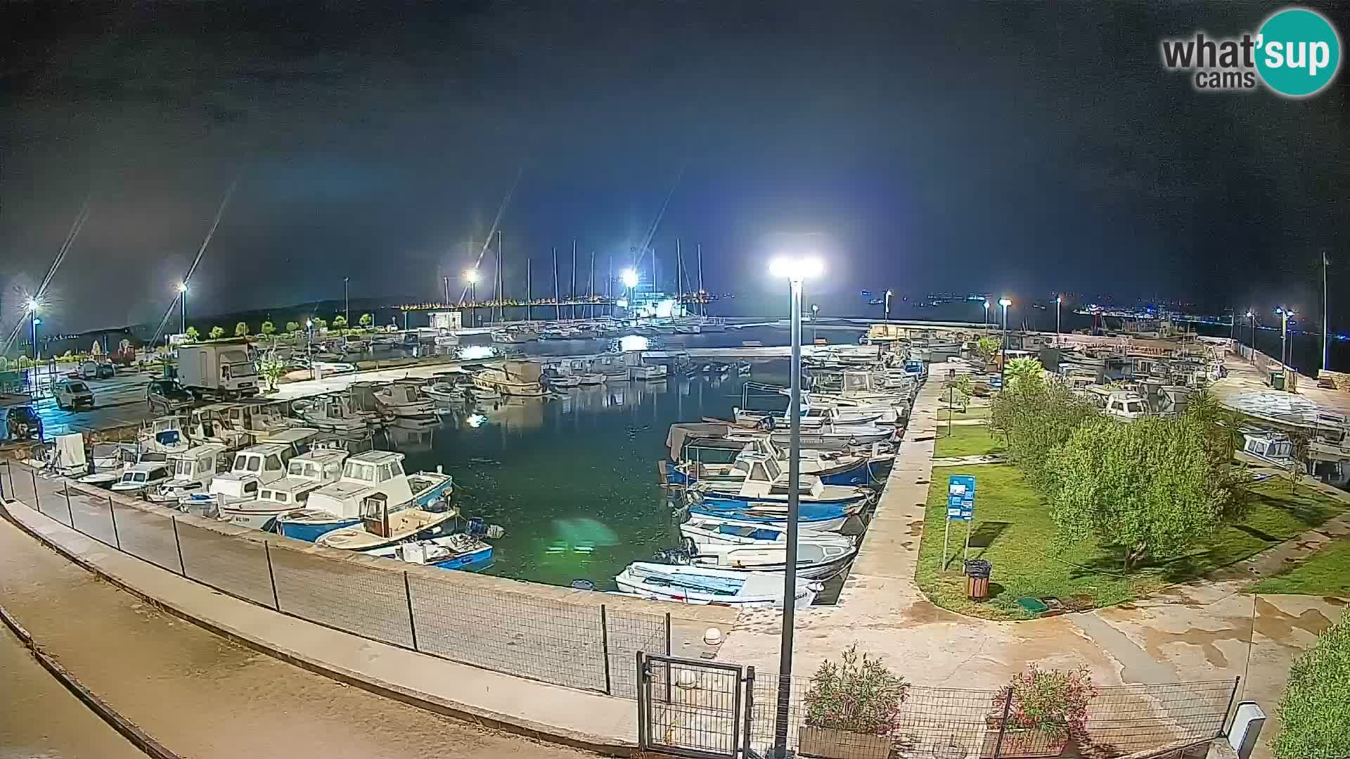 Spletna kamera Tkon – Marina