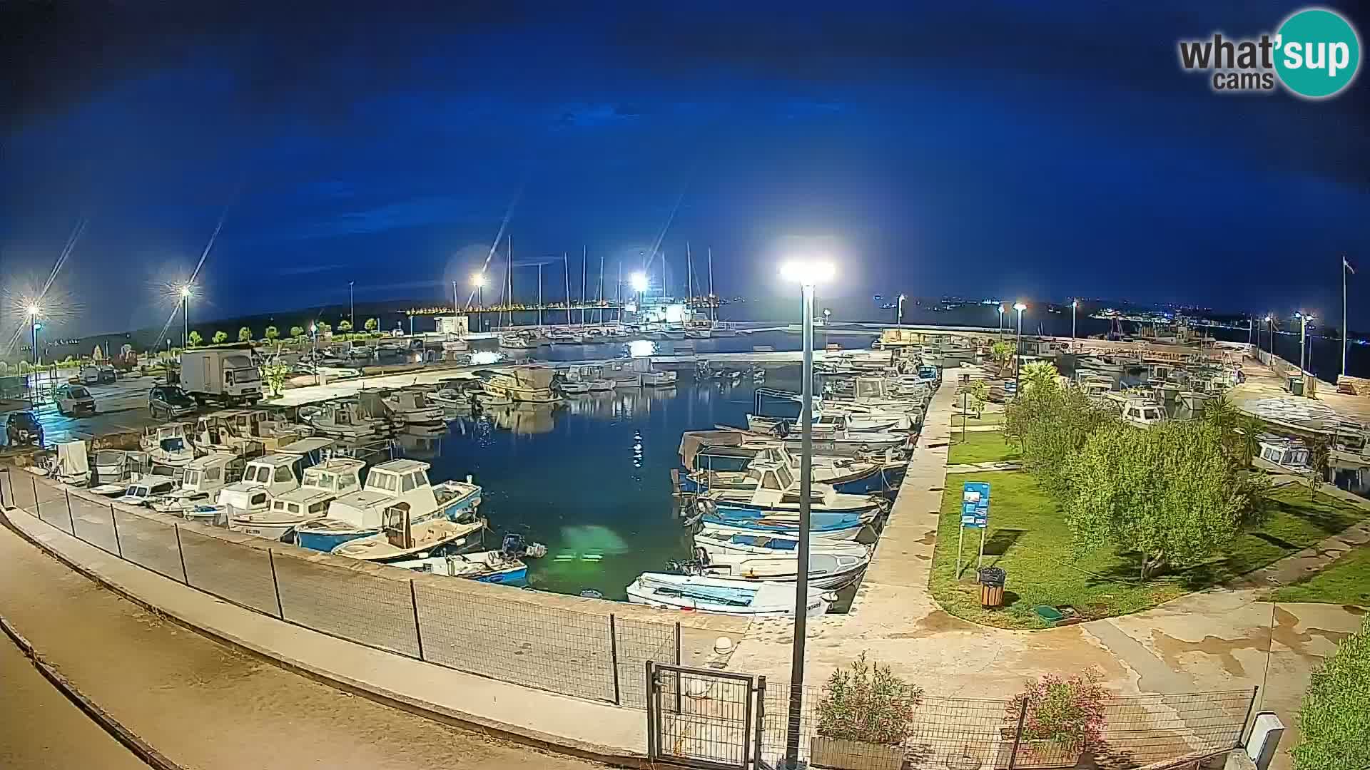 Spletna kamera Tkon – Marina