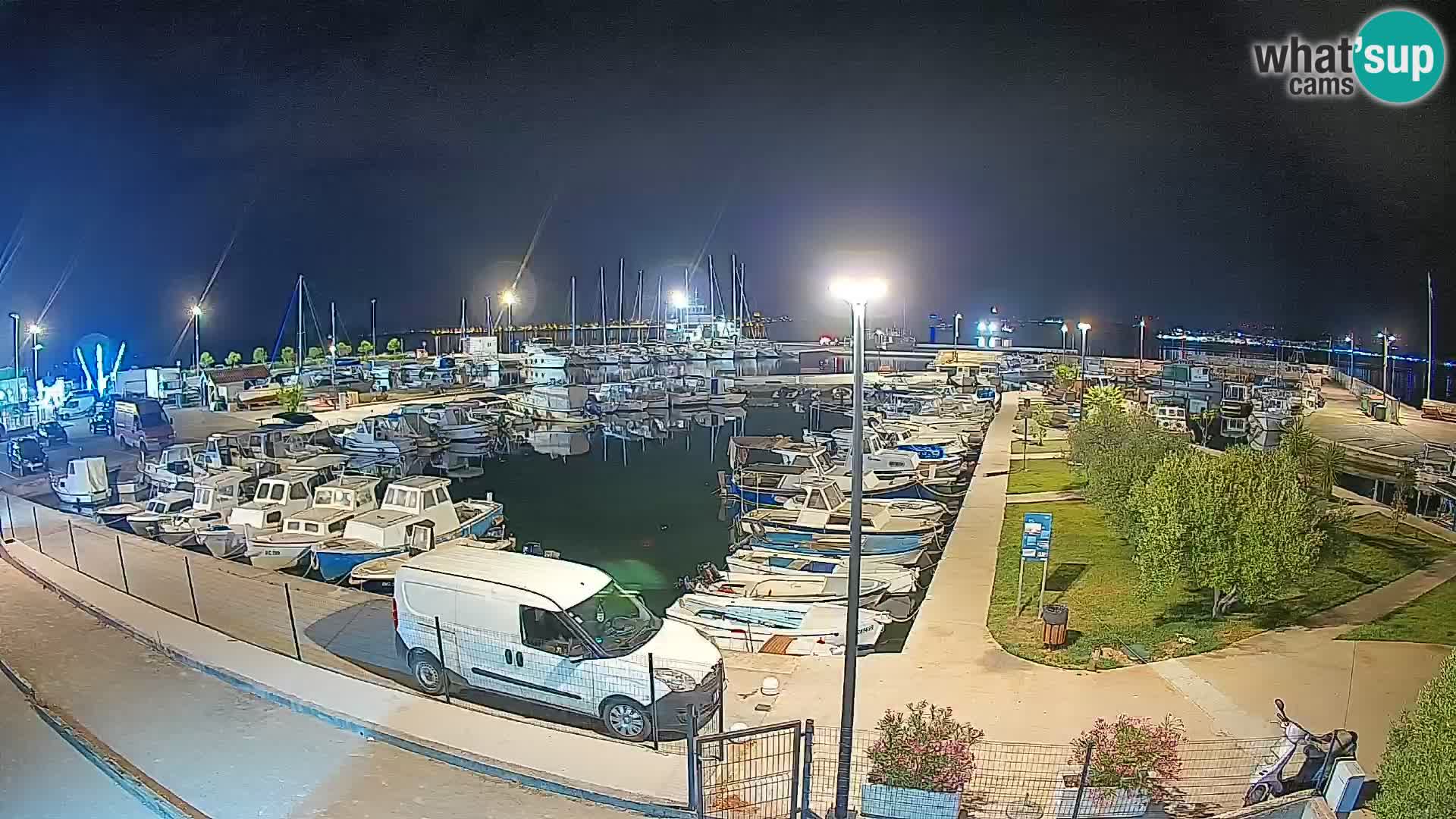 Spletna kamera Tkon – Marina