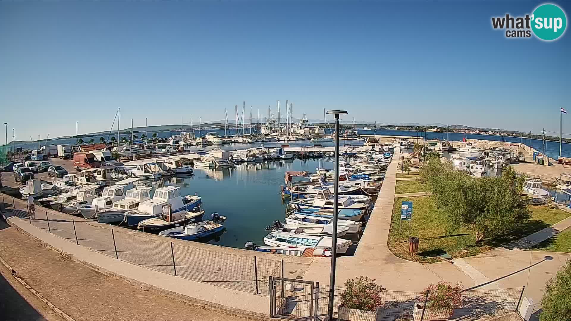 Spletna kamera Tkon – Marina
