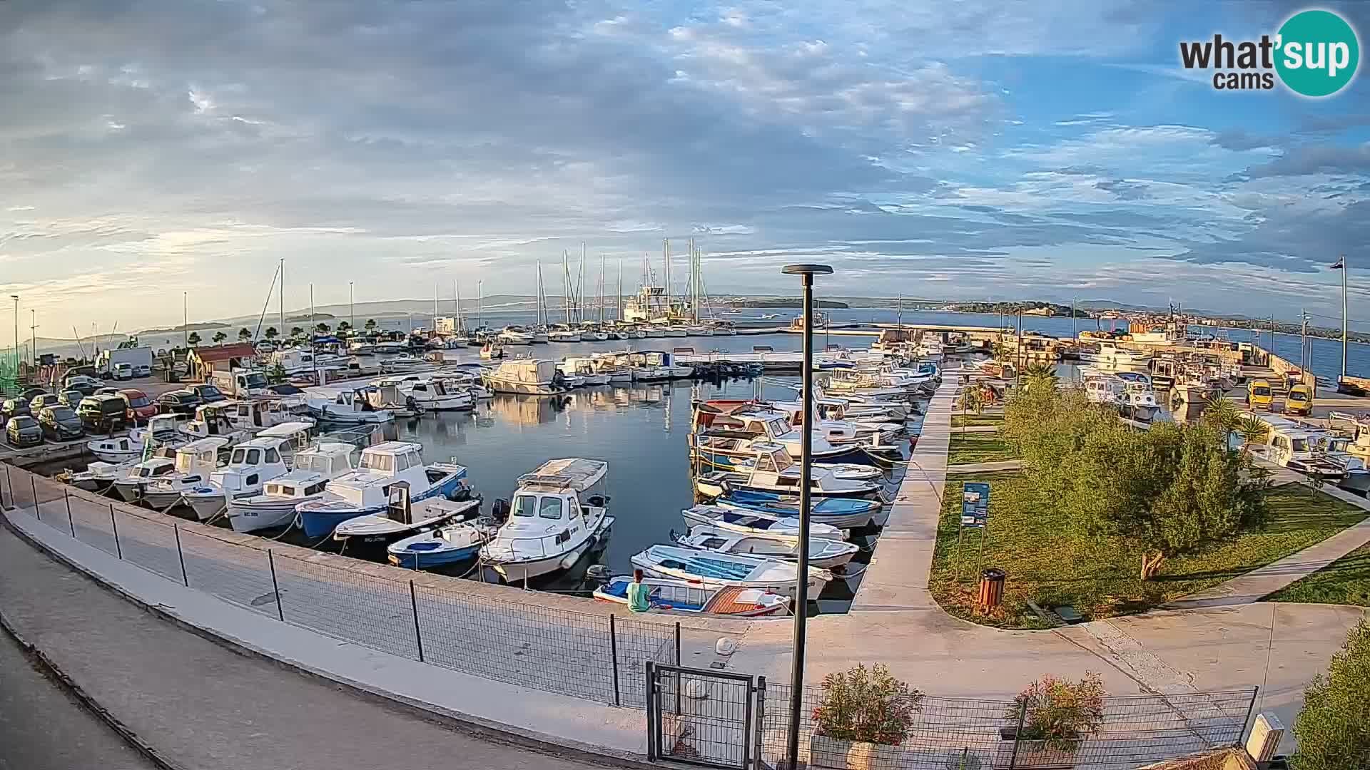 Spletna kamera Tkon – Marina