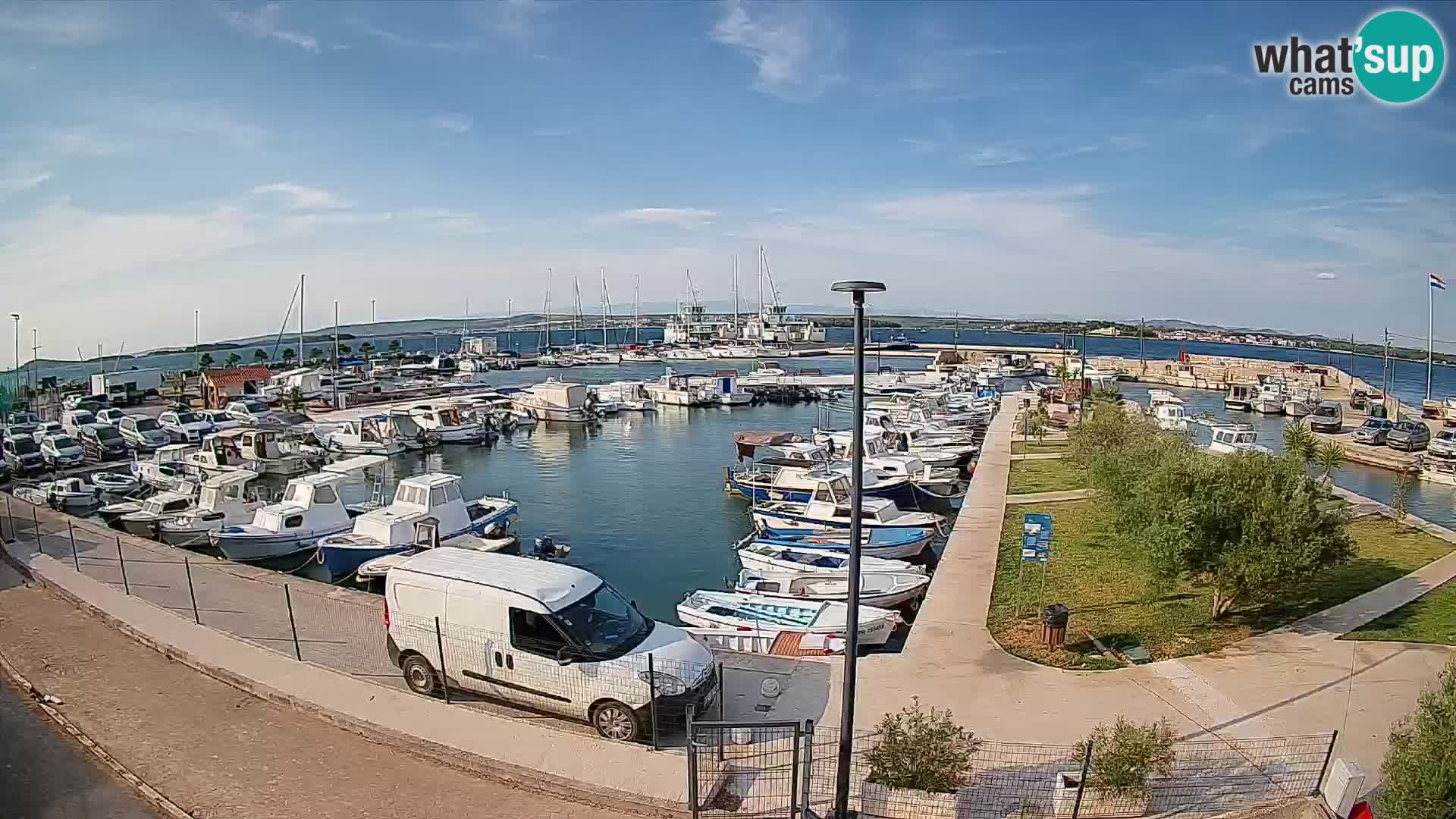 Spletna kamera Tkon – Marina