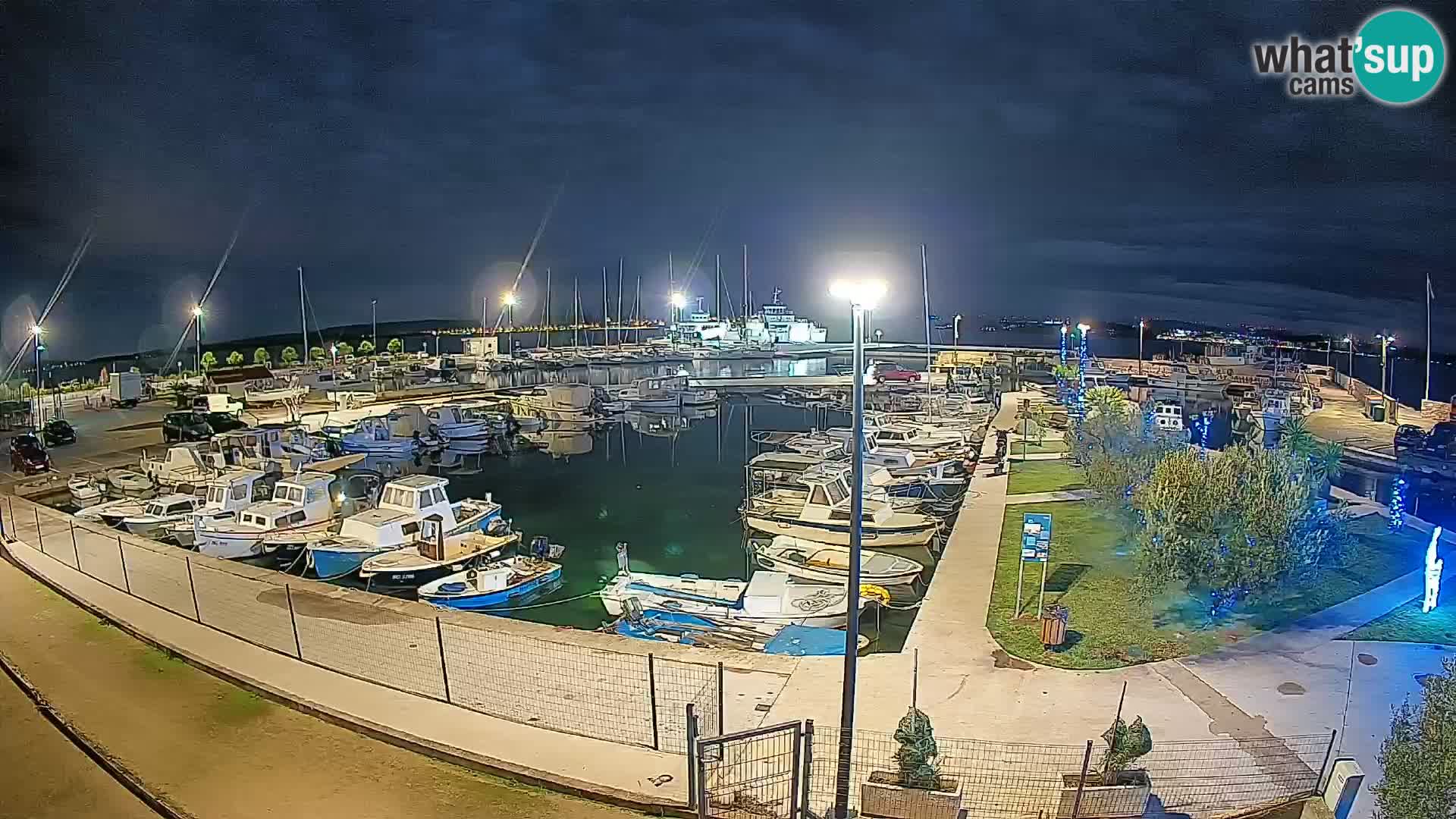 Spletna kamera Tkon – Marina