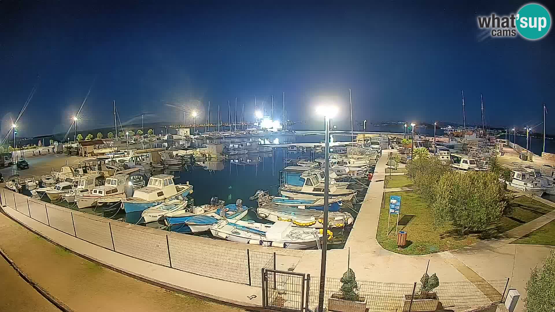 Spletna kamera Tkon – Marina