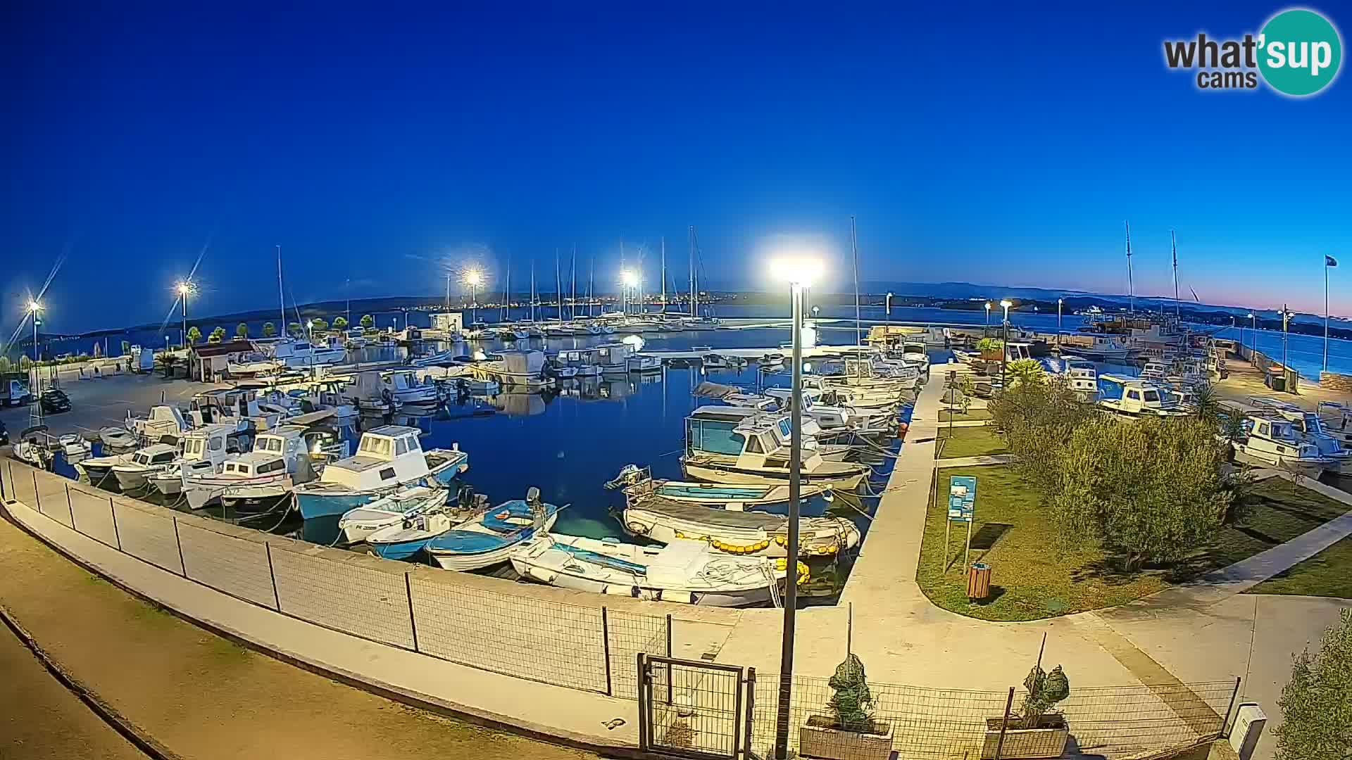 Spletna kamera Tkon – Marina