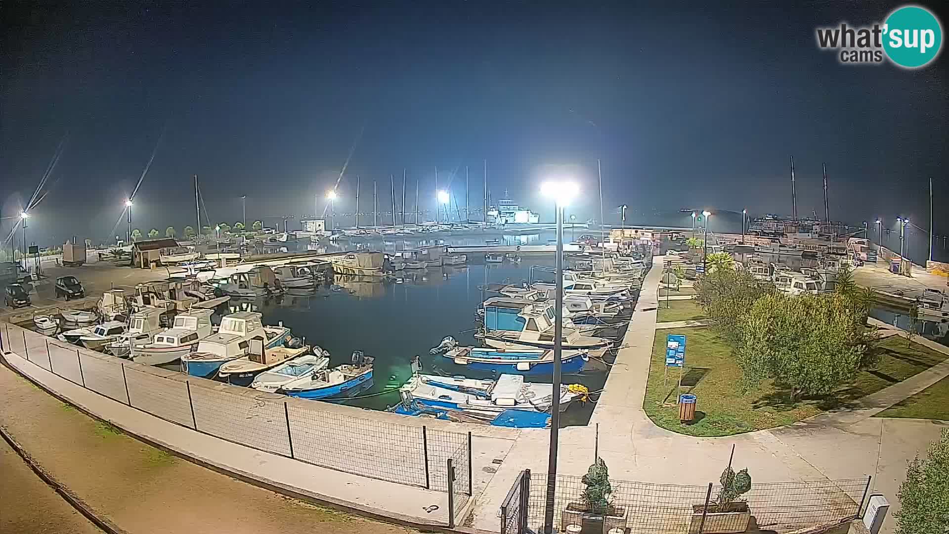 Spletna kamera Tkon – Marina