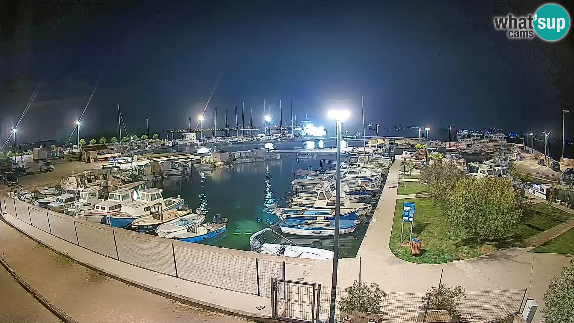 Spletna kamera Tkon – Marina