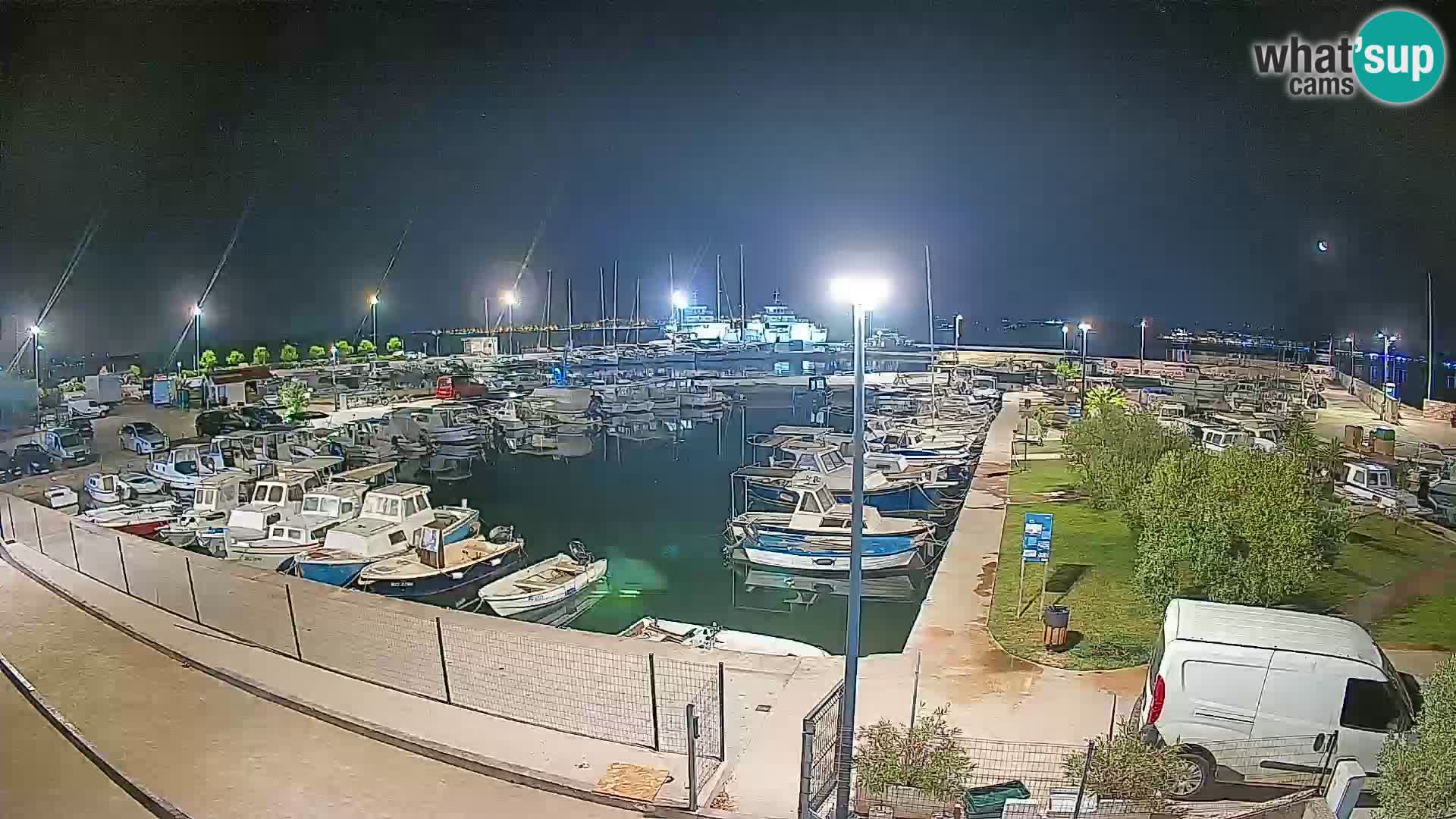 Spletna kamera Tkon – Marina