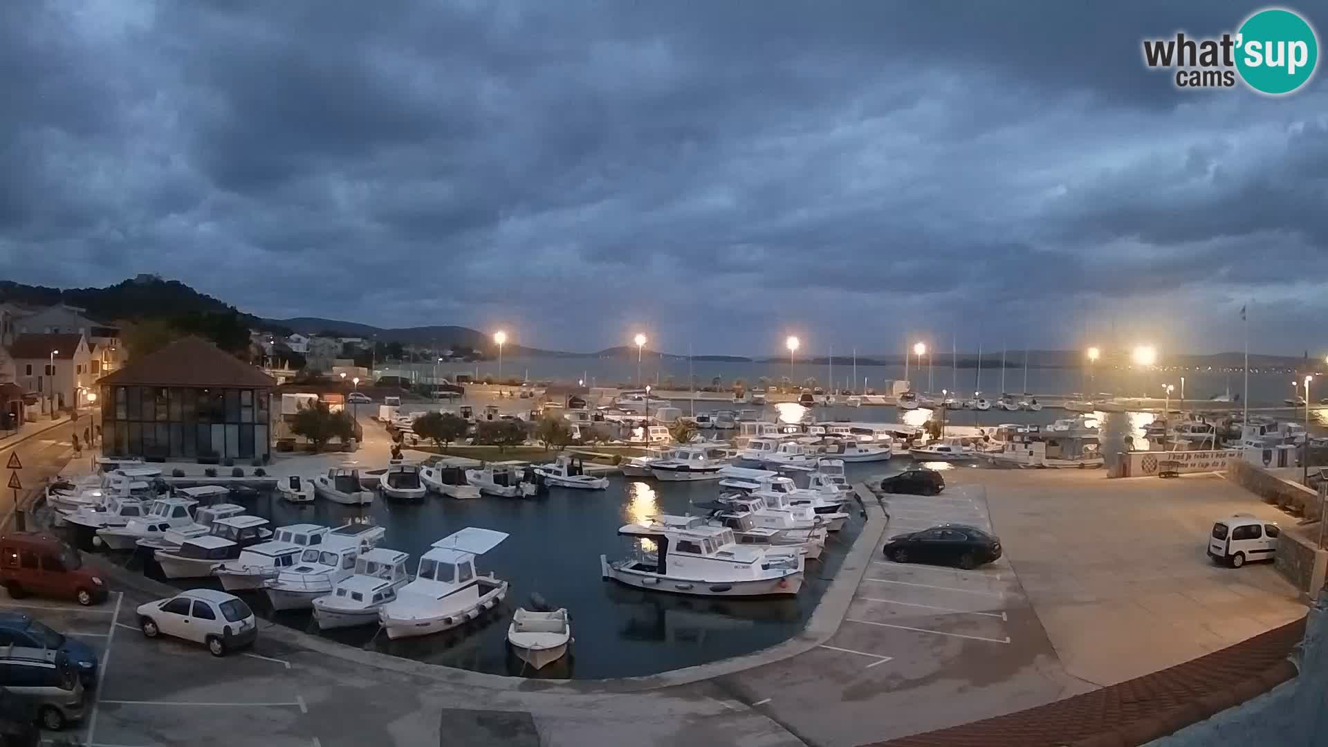 Webcam Live Tkon –  puerto deportivo y el puerto