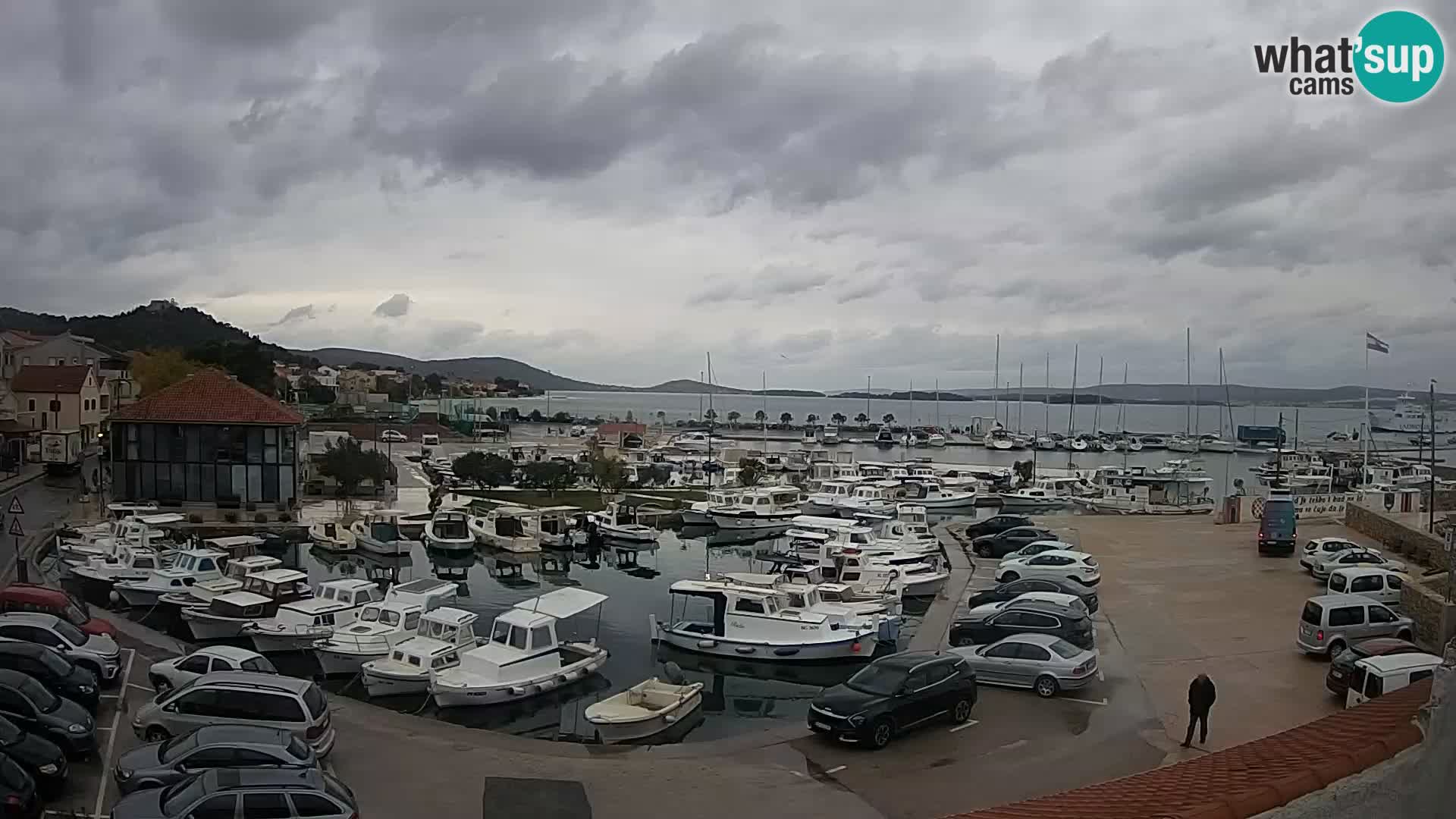 Webcam Live Tkon –  puerto deportivo y el puerto