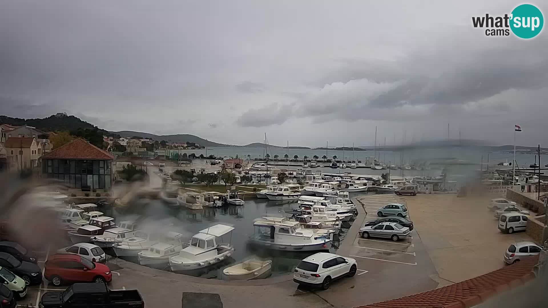 Webcam Live Tkon –  puerto deportivo y el puerto