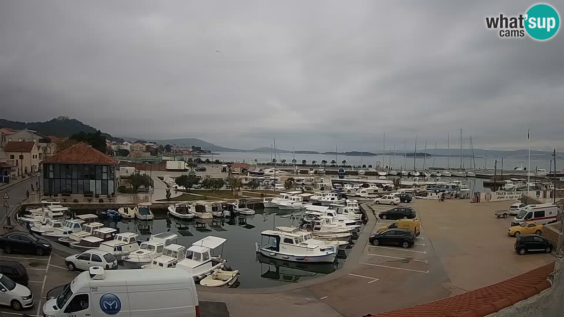 Webcam Live Tkon –  puerto deportivo y el puerto