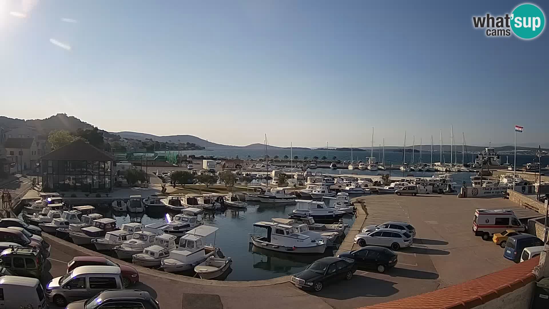 Webcam Live Tkon –  puerto deportivo y el puerto