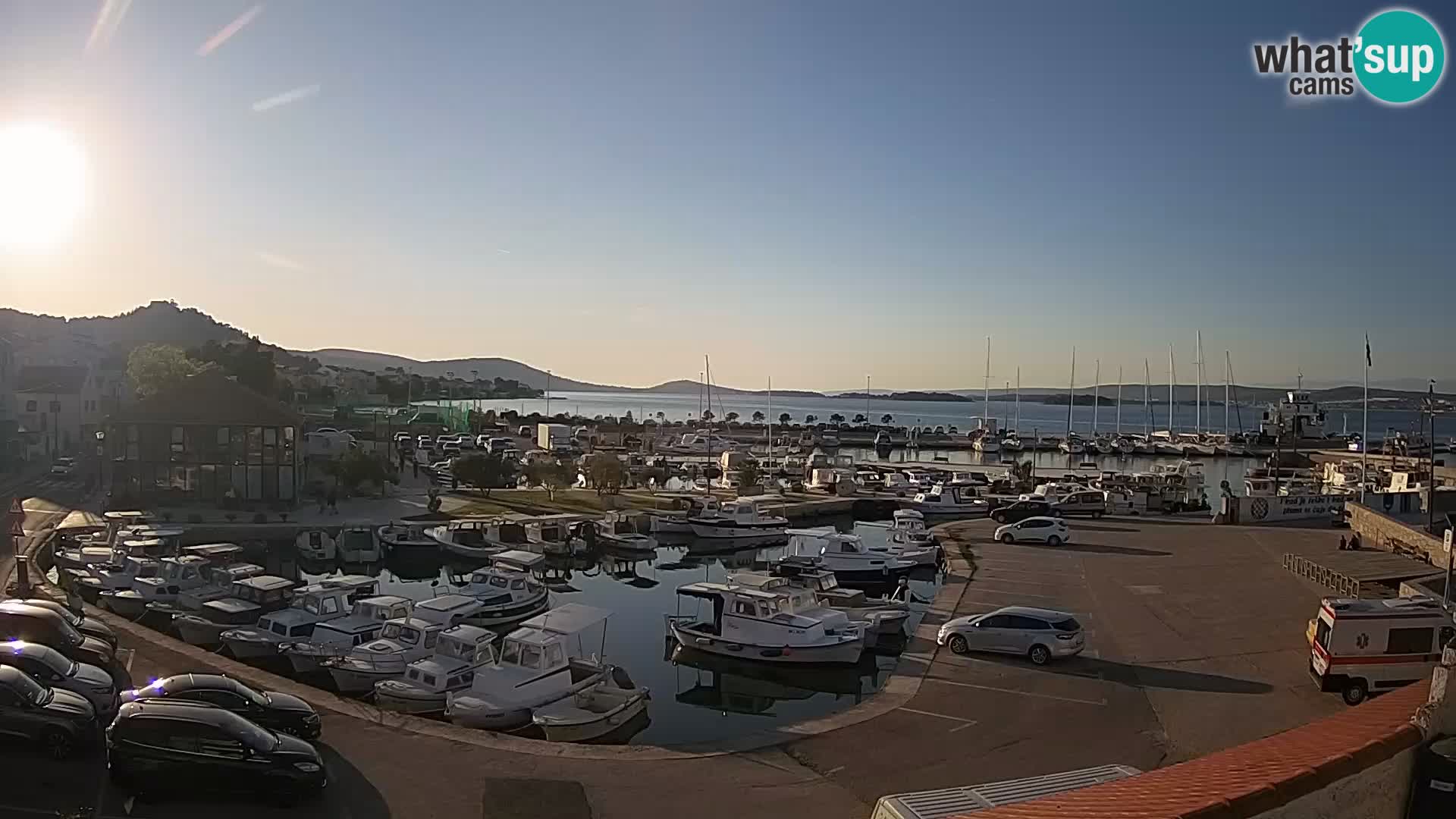 Webcam Live Tkon –  puerto deportivo y el puerto