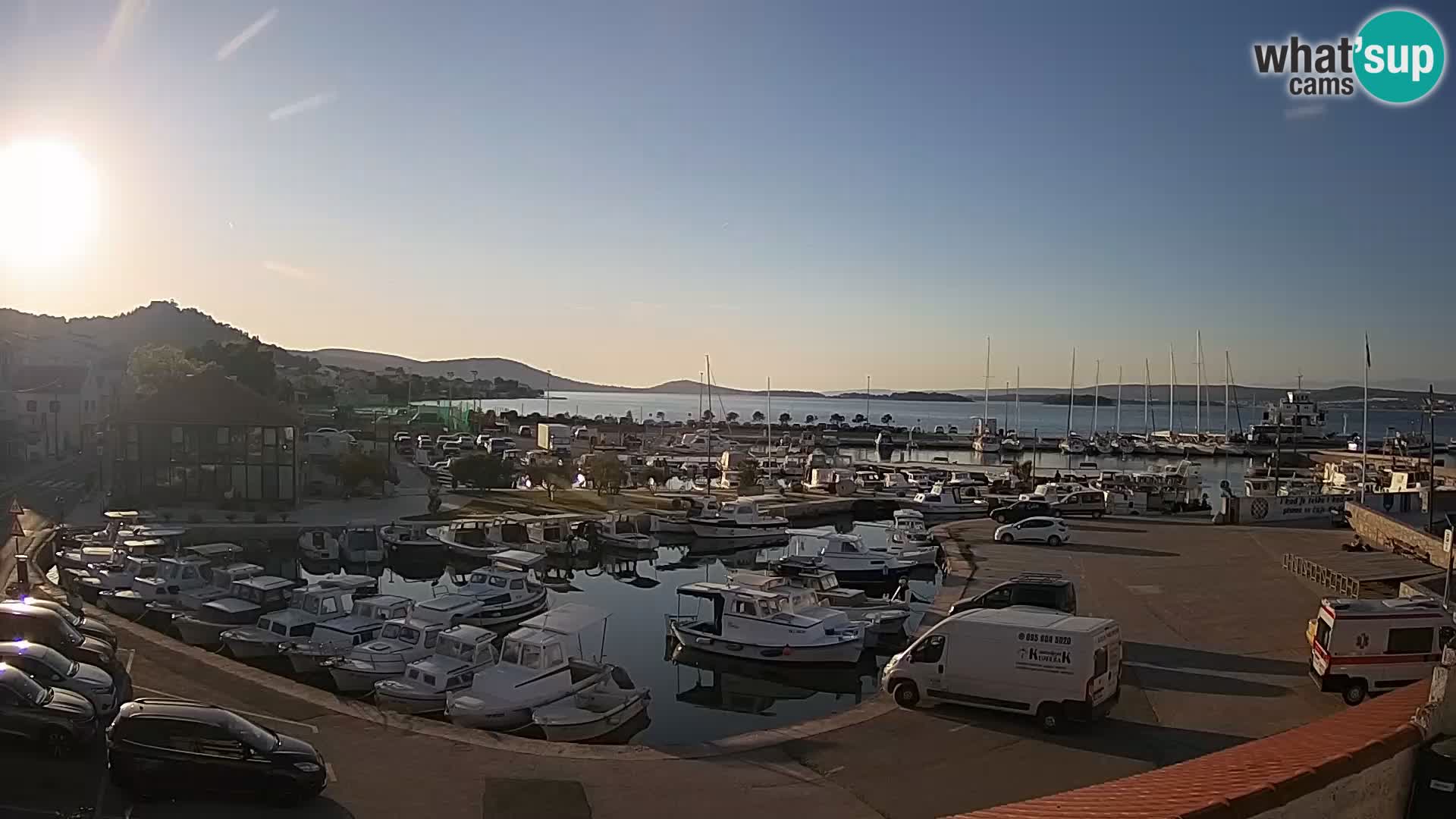 Webcam Live Tkon –  puerto deportivo y el puerto