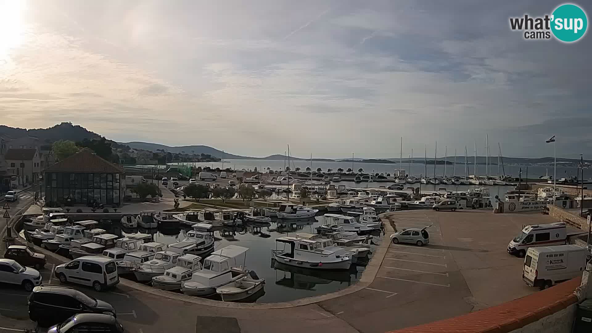 Webcam Live Tkon – Marina and port
