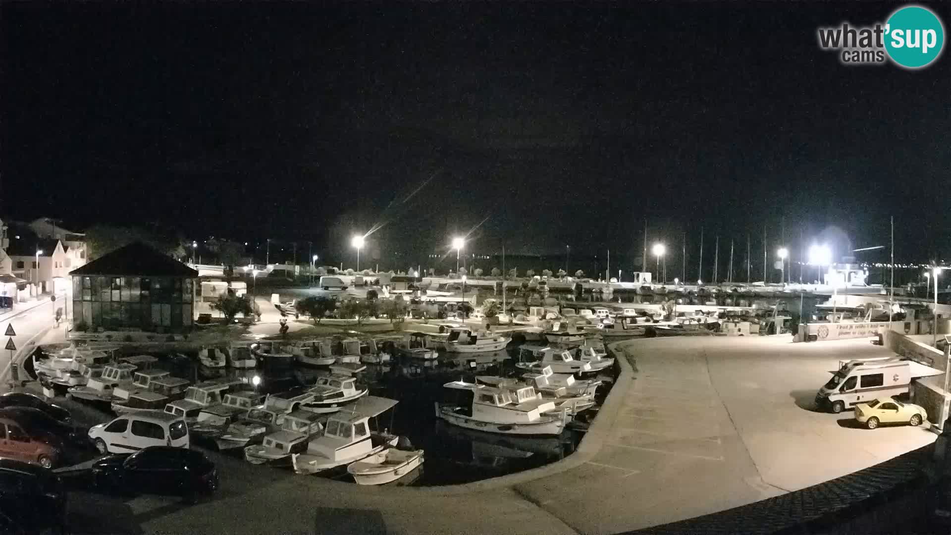 Webcam Live Tkon –  puerto deportivo y el puerto