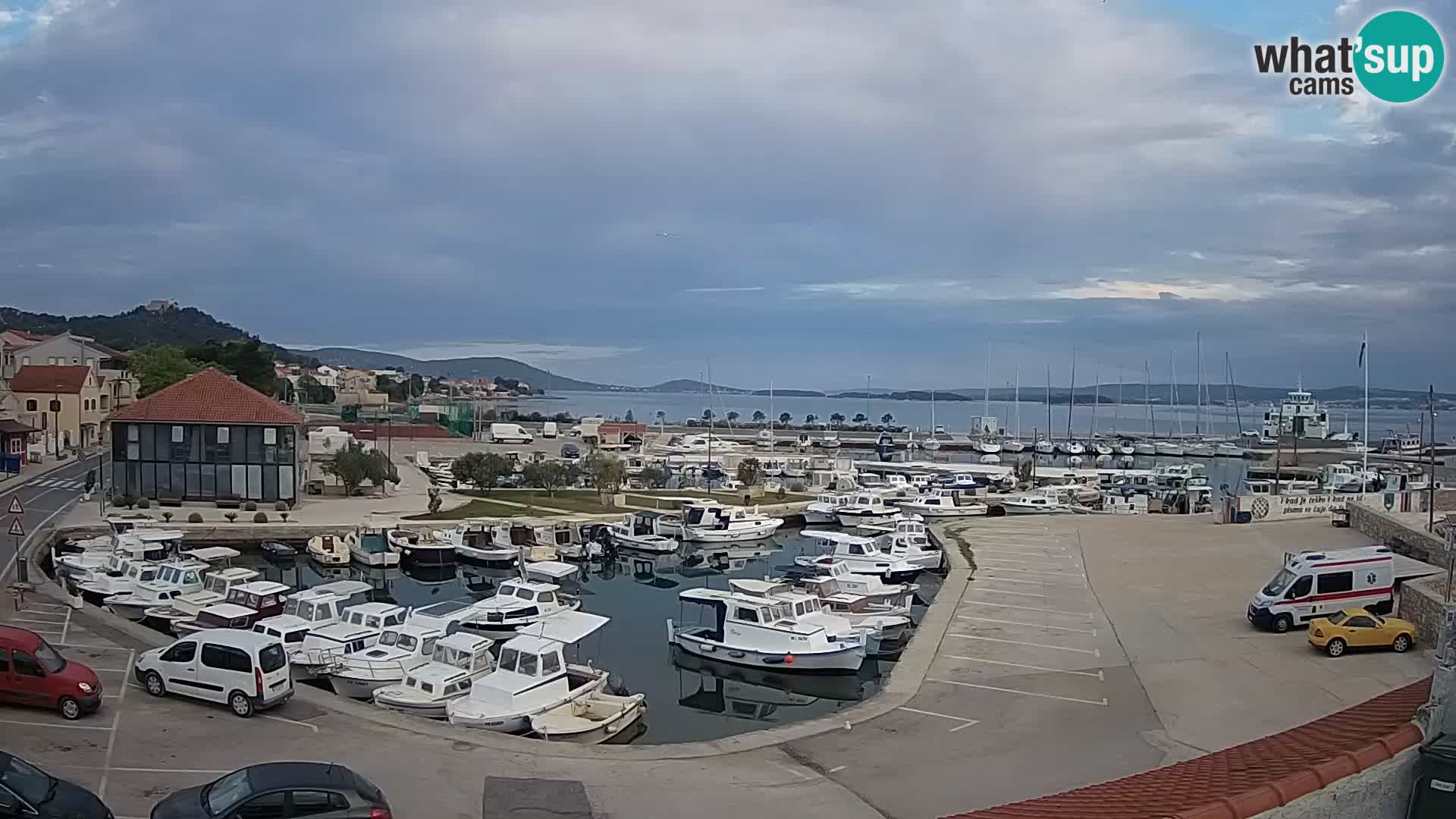 Webcam Live Tkon –  puerto deportivo y el puerto