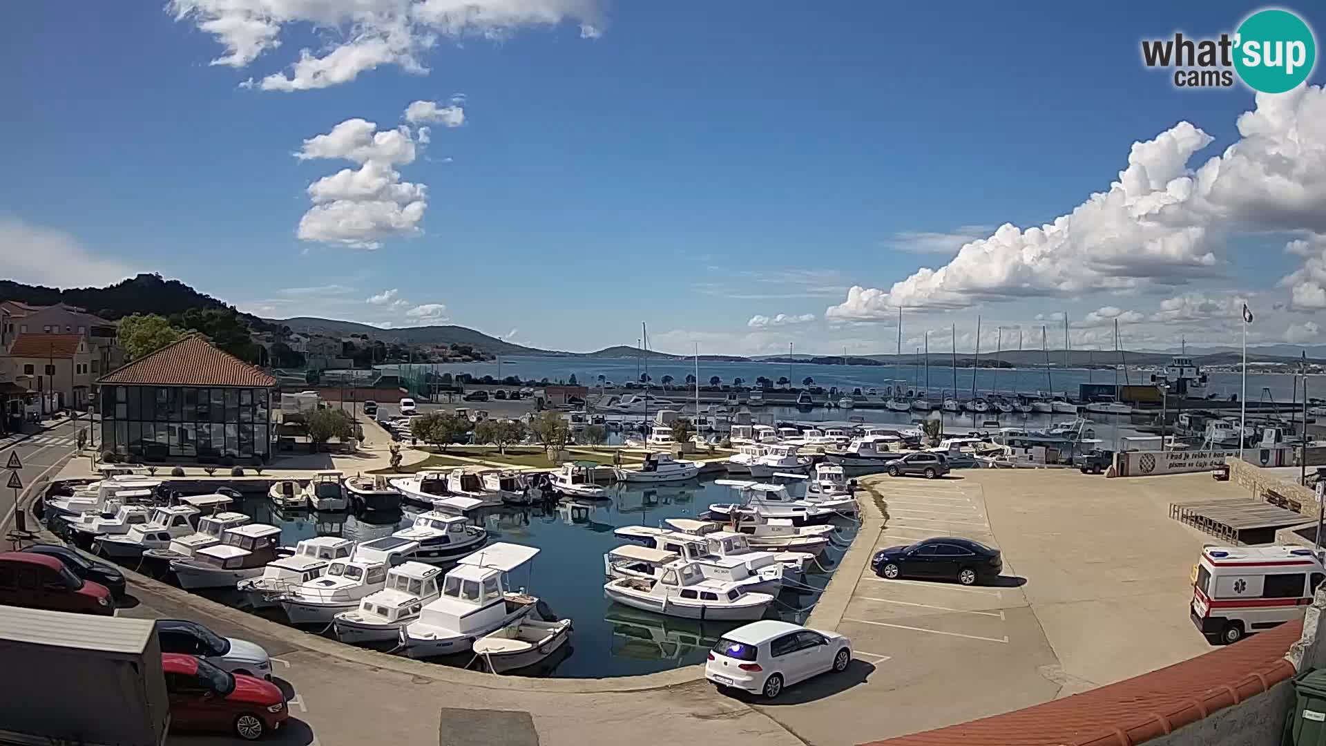 Webcam Live Tkon –  puerto deportivo y el puerto
