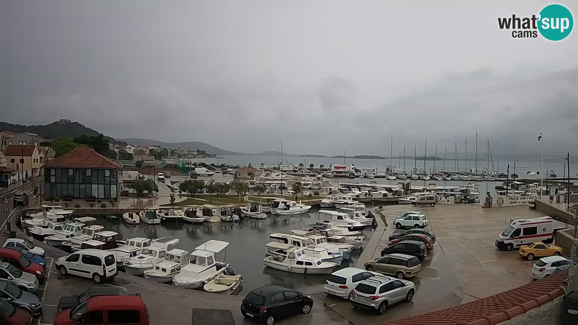 Webcam Live Tkon –  puerto deportivo y el puerto