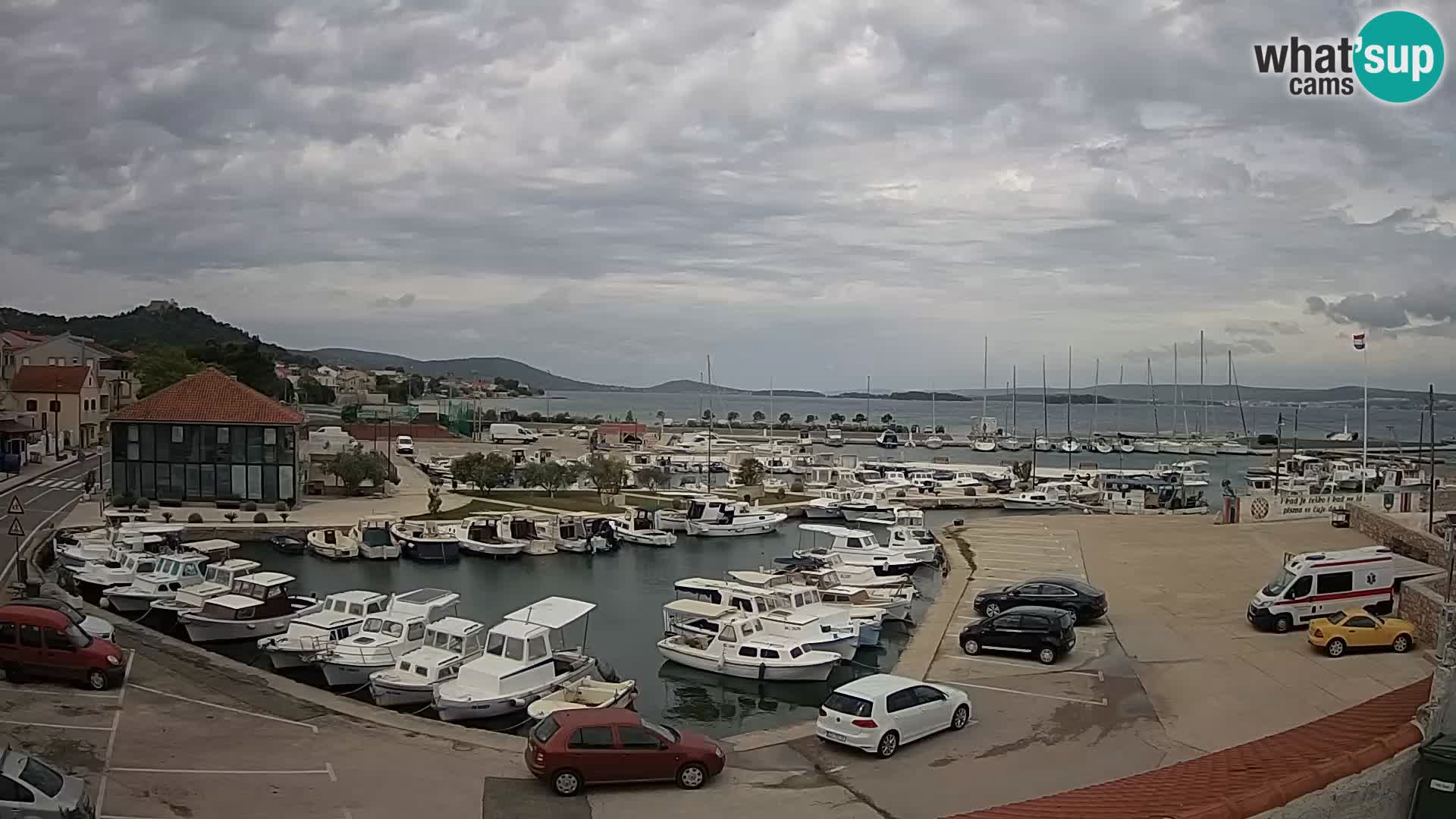 Webcam Live Tkon –  puerto deportivo y el puerto