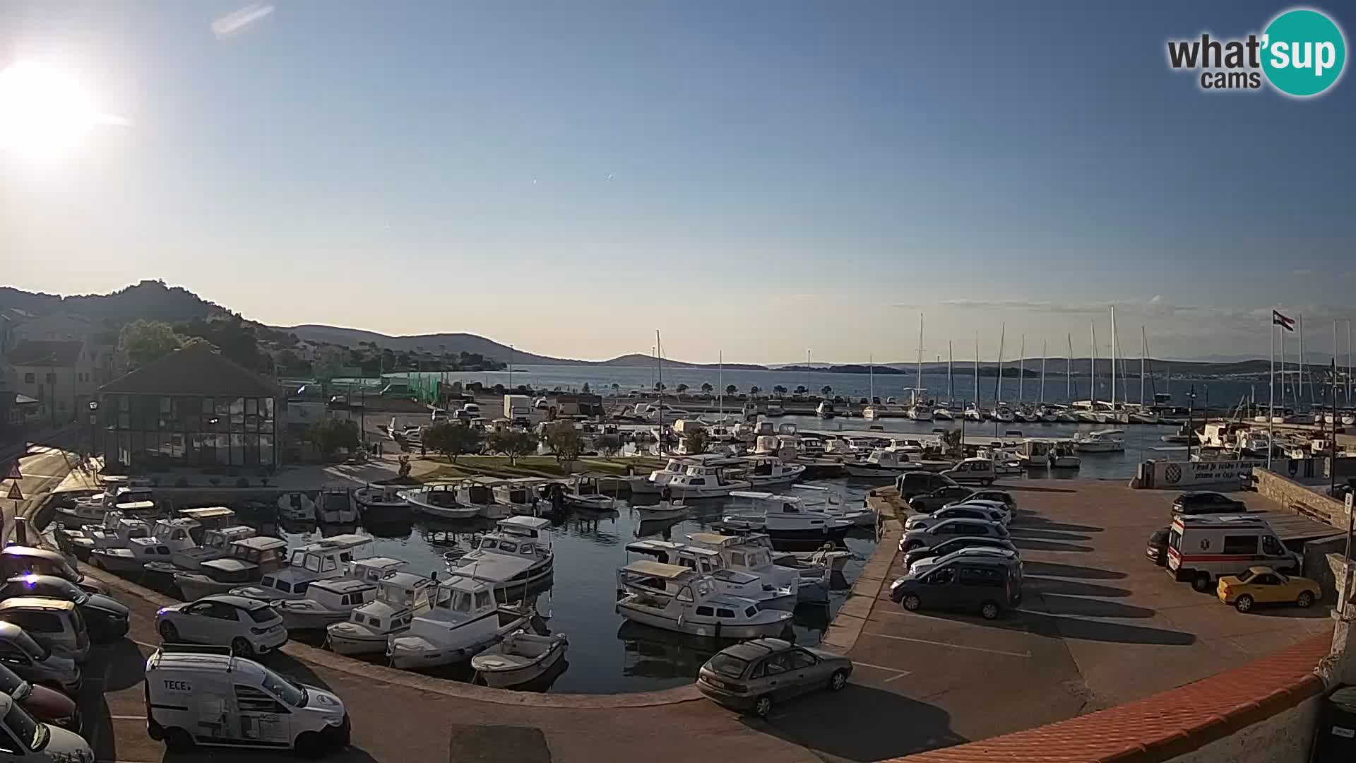 Webcam Live Tkon –  puerto deportivo y el puerto