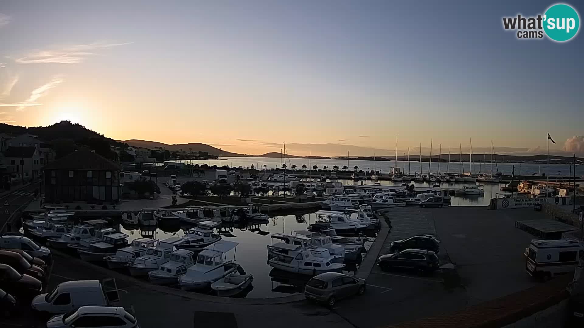 Webcam Live Tkon –  puerto deportivo y el puerto
