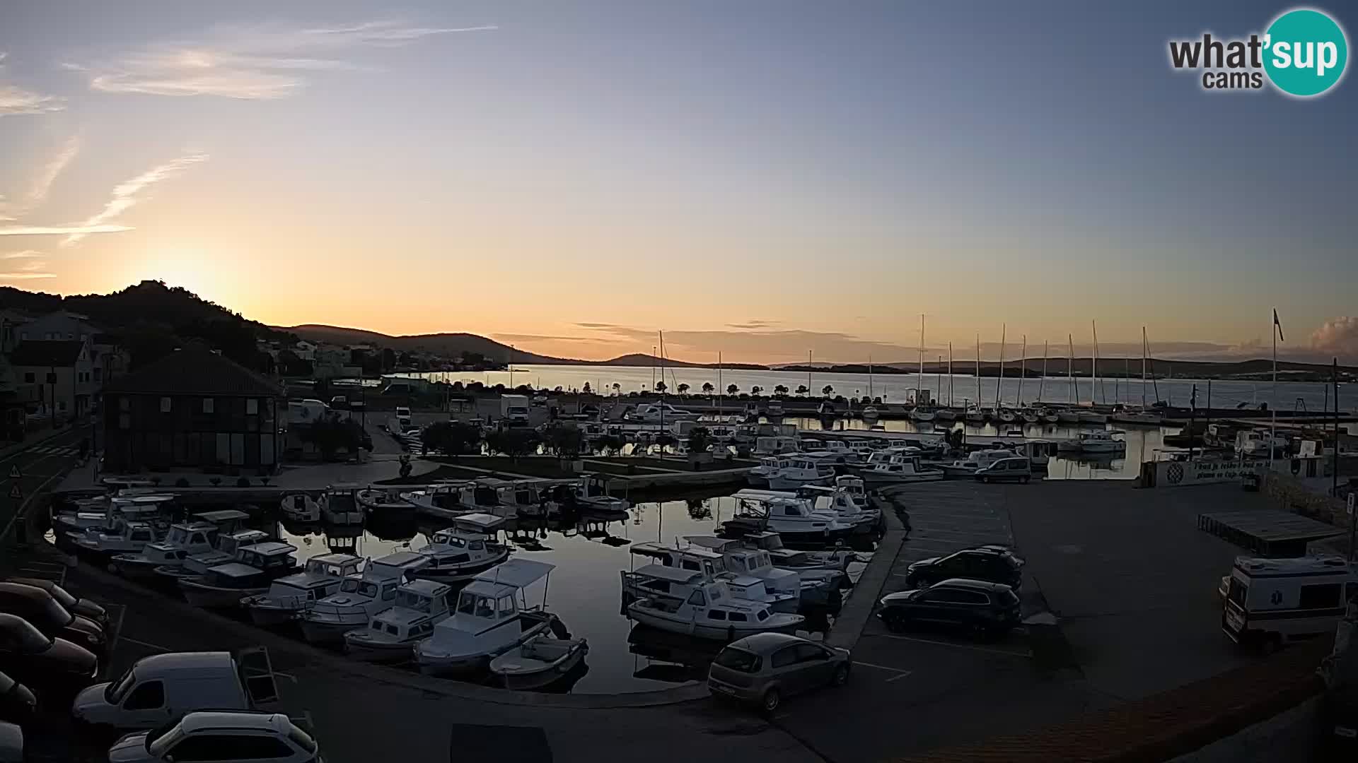 Webcam Live Tkon –  puerto deportivo y el puerto