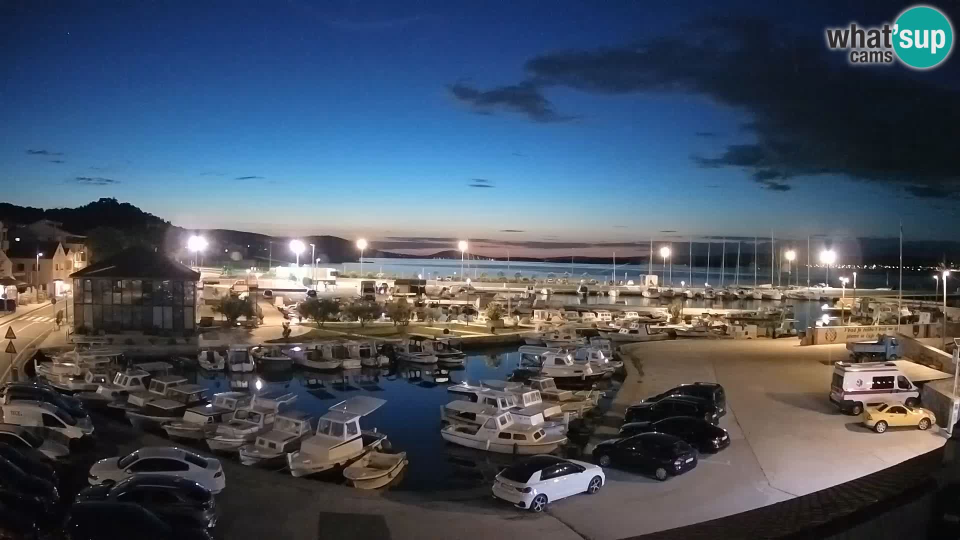 Webcam Live Tkon –  puerto deportivo y el puerto