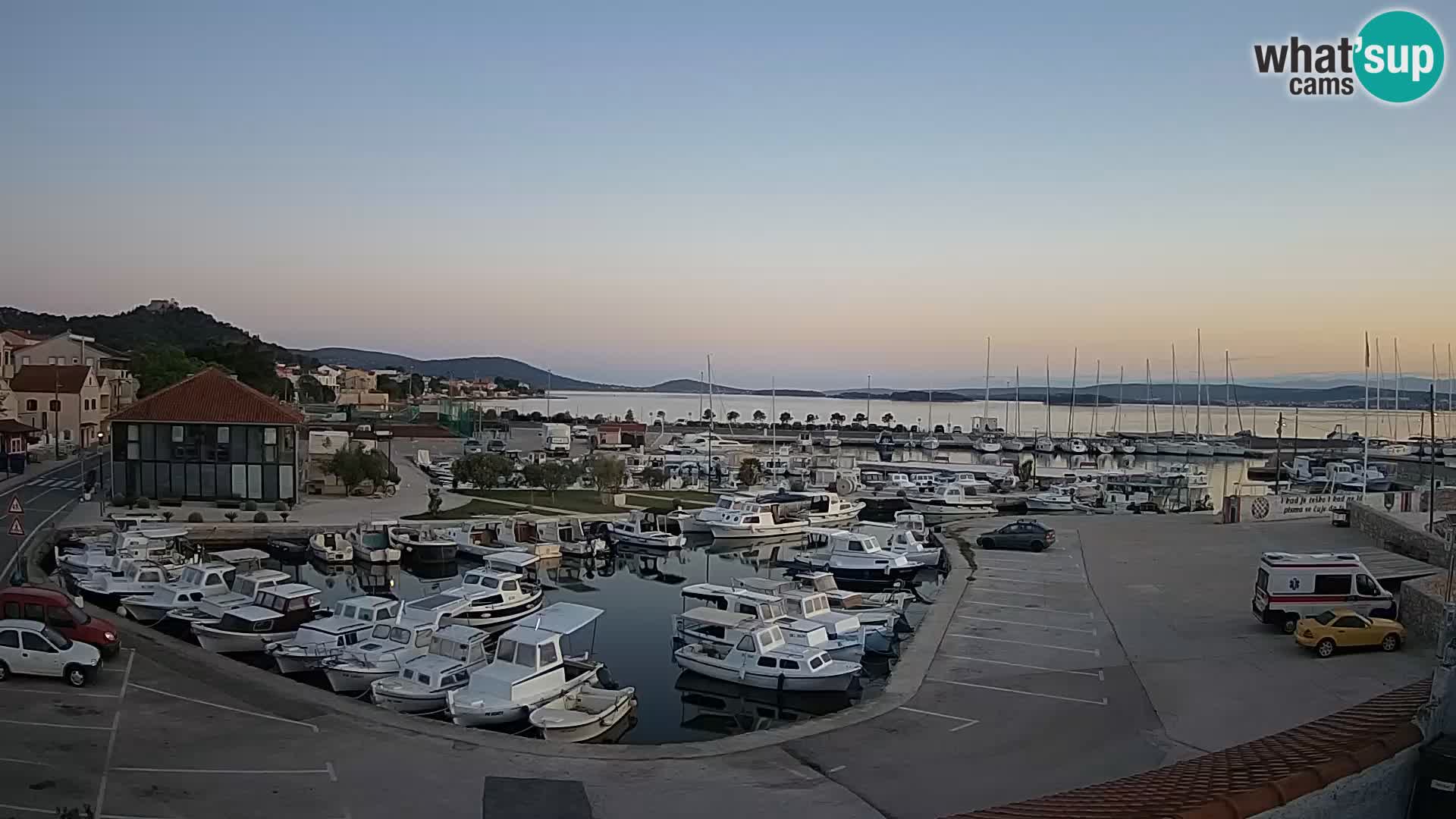 Webcam Live Tkon –  puerto deportivo y el puerto