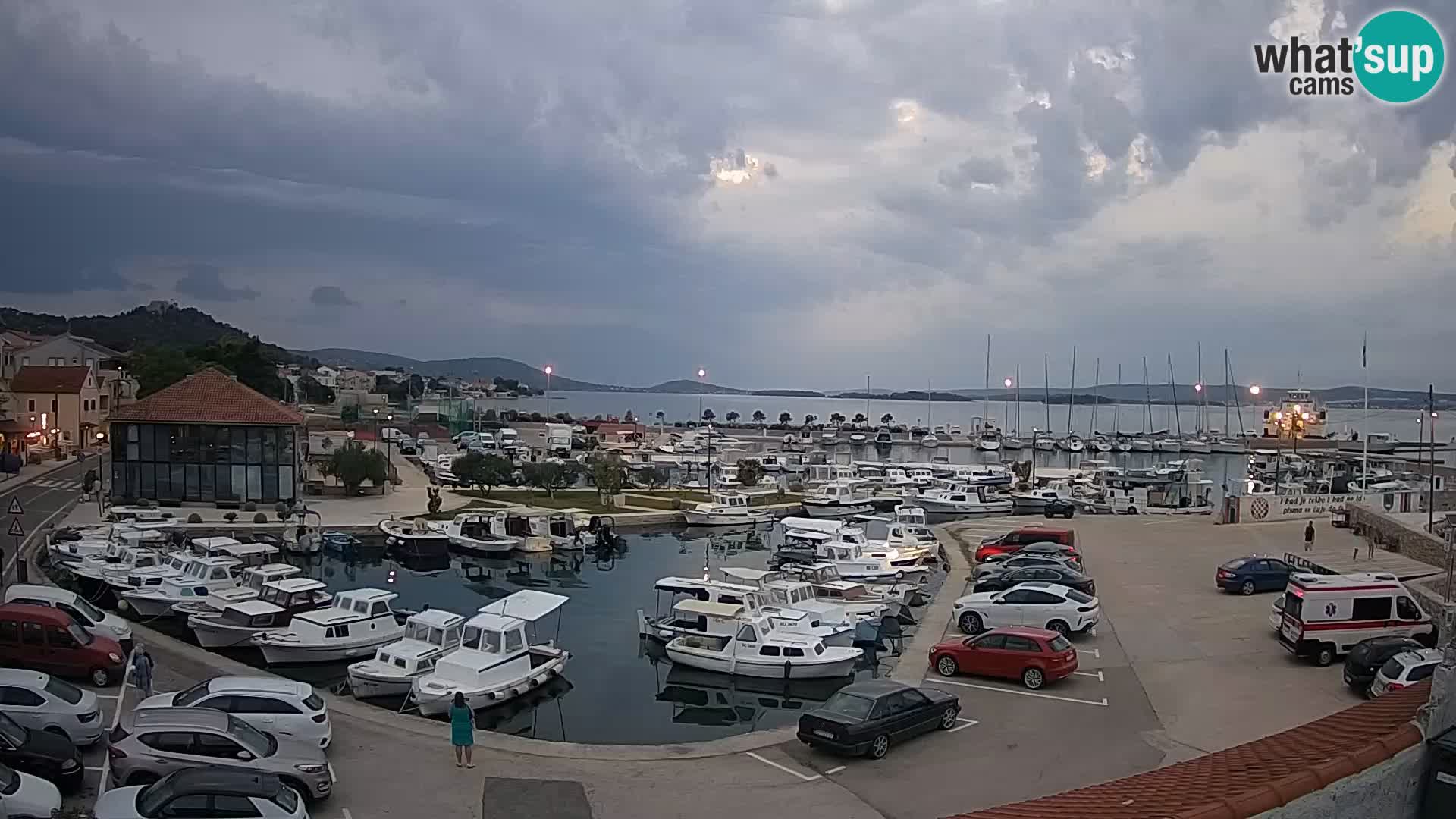 Webcam Live Tkon –  puerto deportivo y el puerto