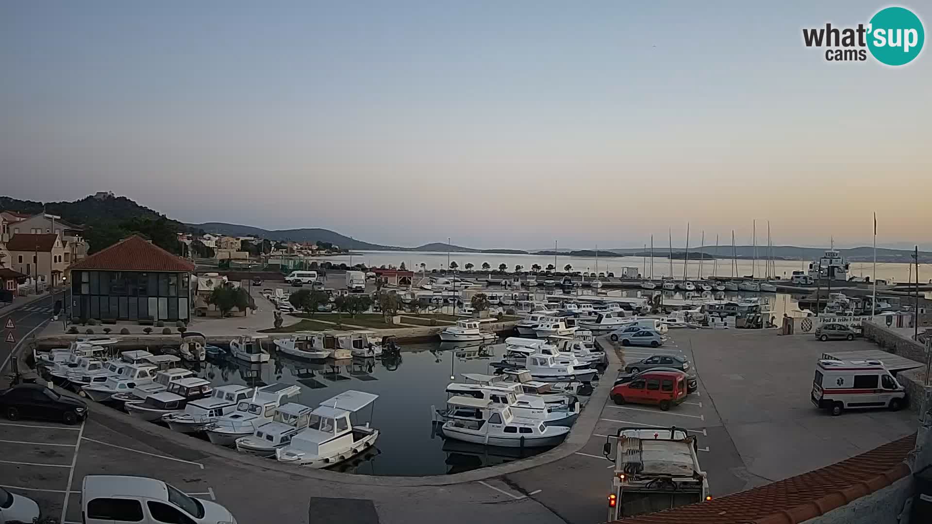 Webcam Live Tkon – Marina and port