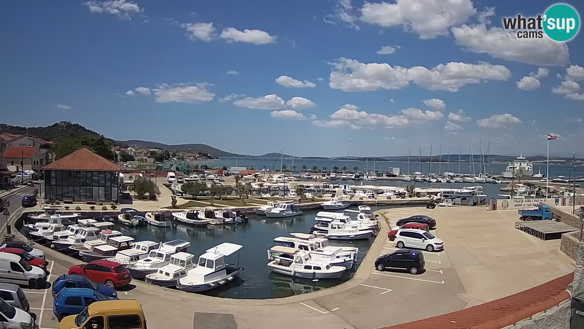 Webcam Live Tkon –  puerto deportivo y el puerto