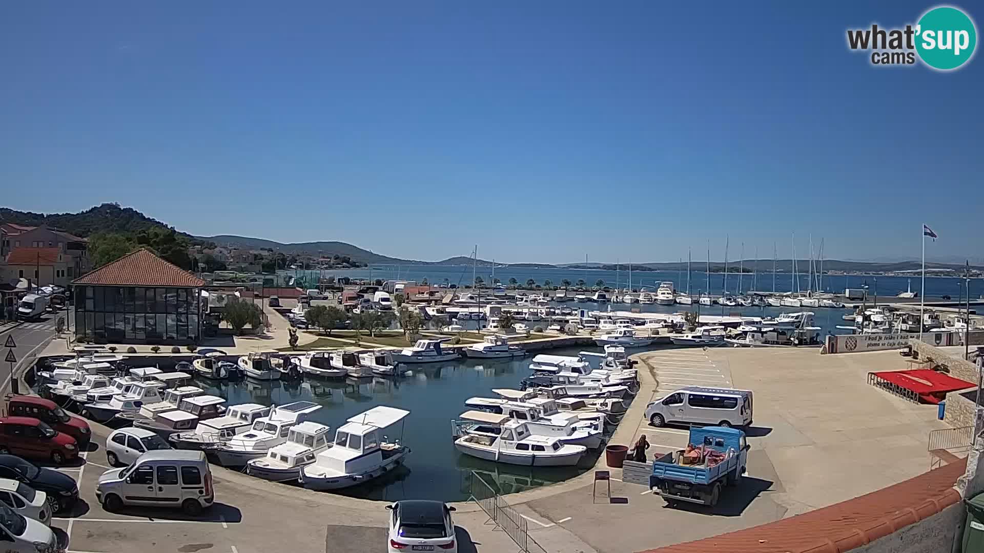 Webcam Live Tkon –  puerto deportivo y el puerto